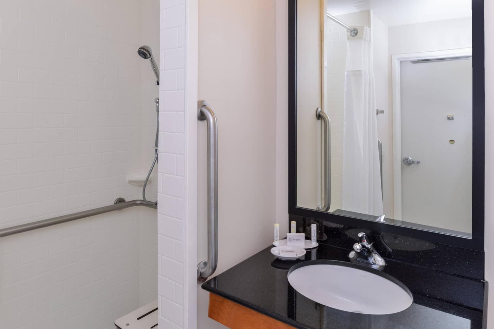 Fairfield Inn & Suites Santa Maria gallery photo in Santa Maria, CA — image 19