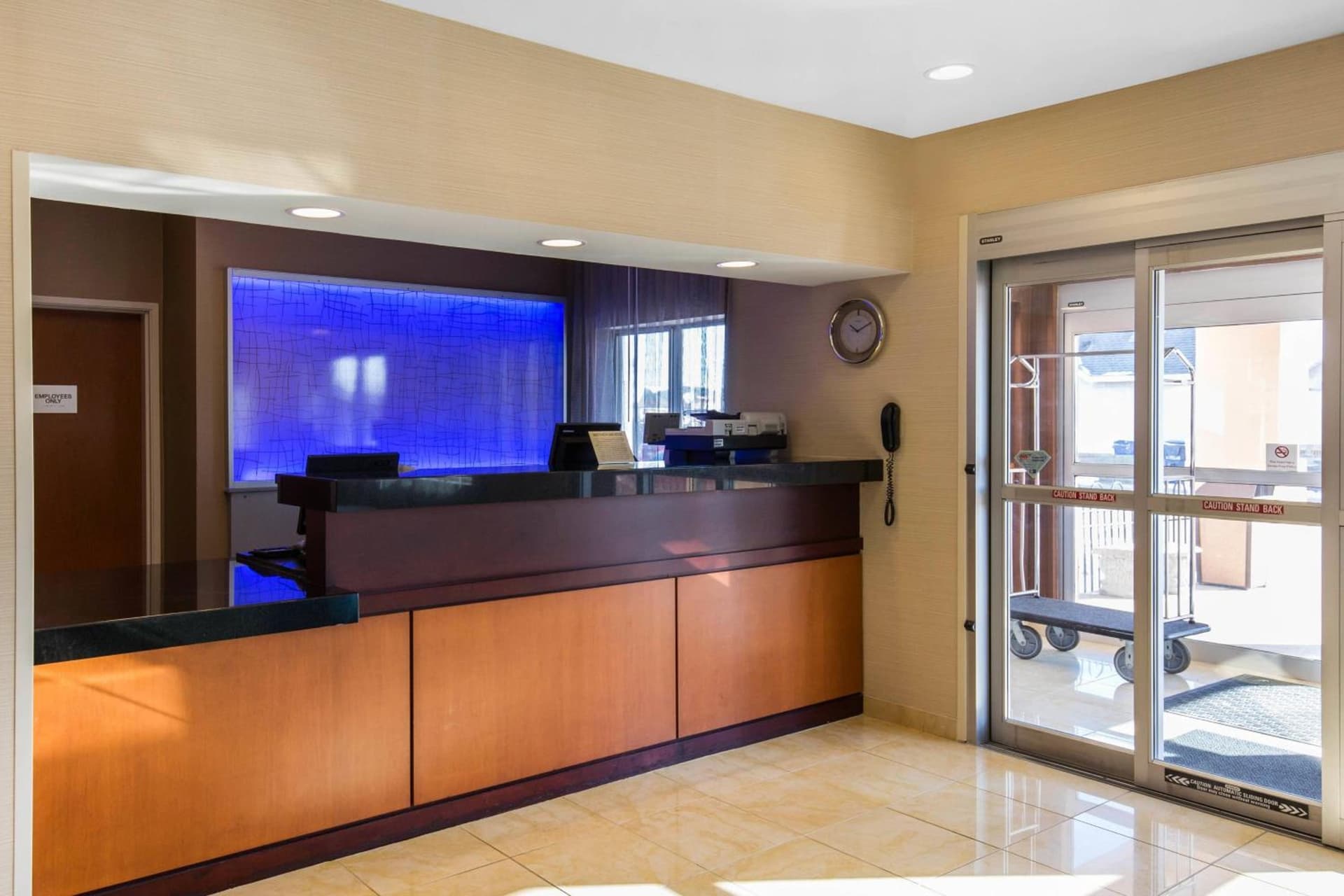 AmericInn by Wyndham St. Cloud MN Shopping Area gallery photo in St Cloud, MN — image 19