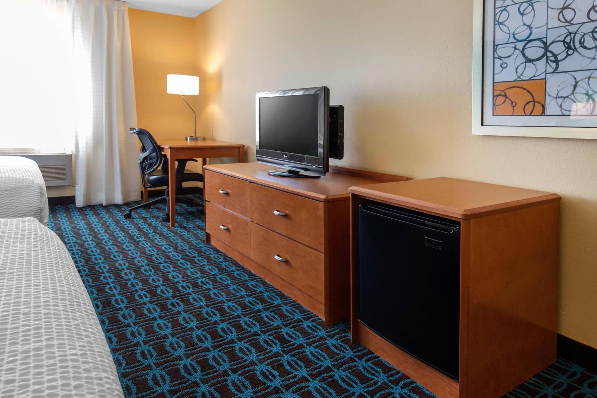 AmericInn by Wyndham St. Cloud MN Shopping Area gallery photo in St Cloud, MN — image 23