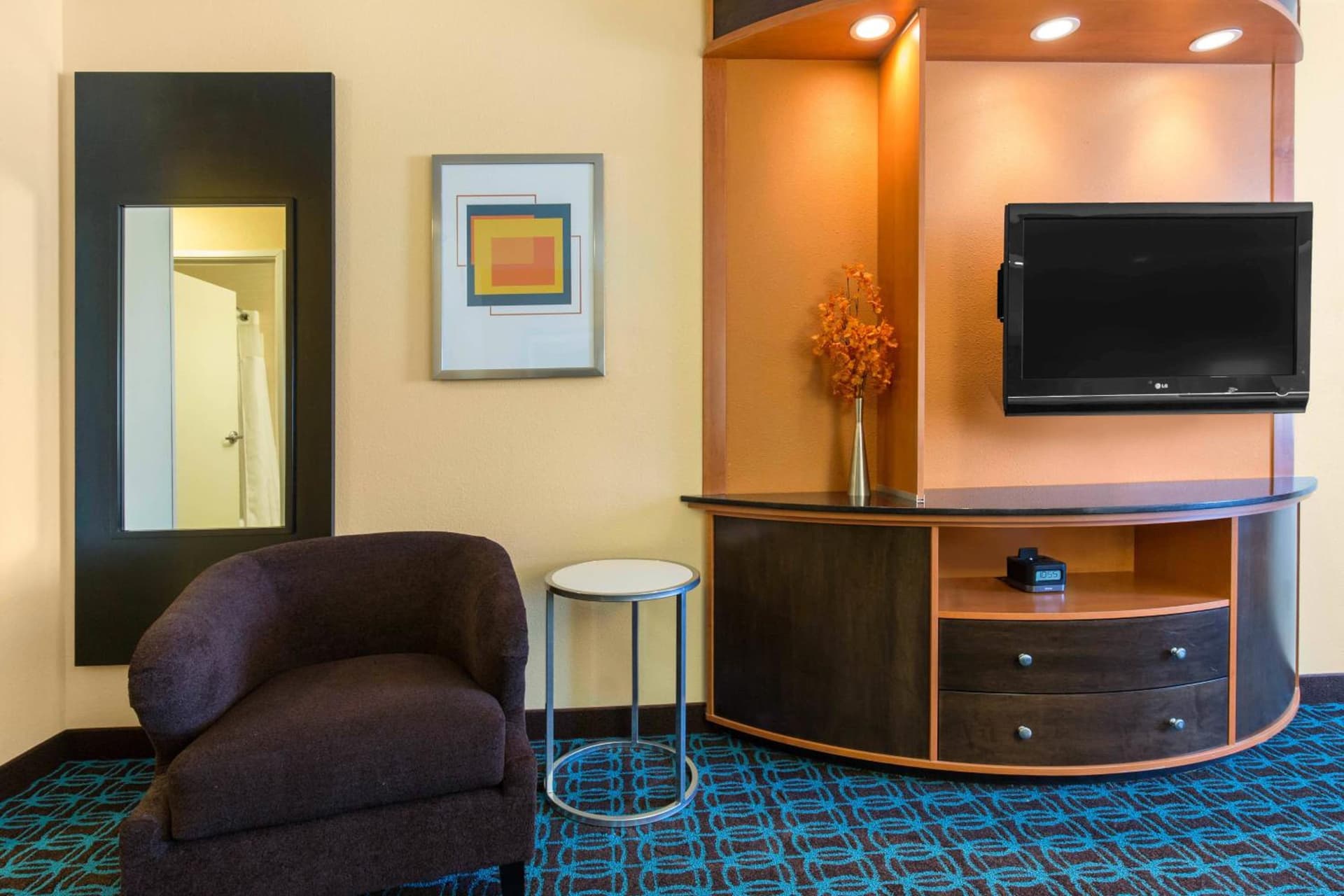 AmericInn by Wyndham St. Cloud MN Shopping Area gallery photo in St Cloud, MN — image 28