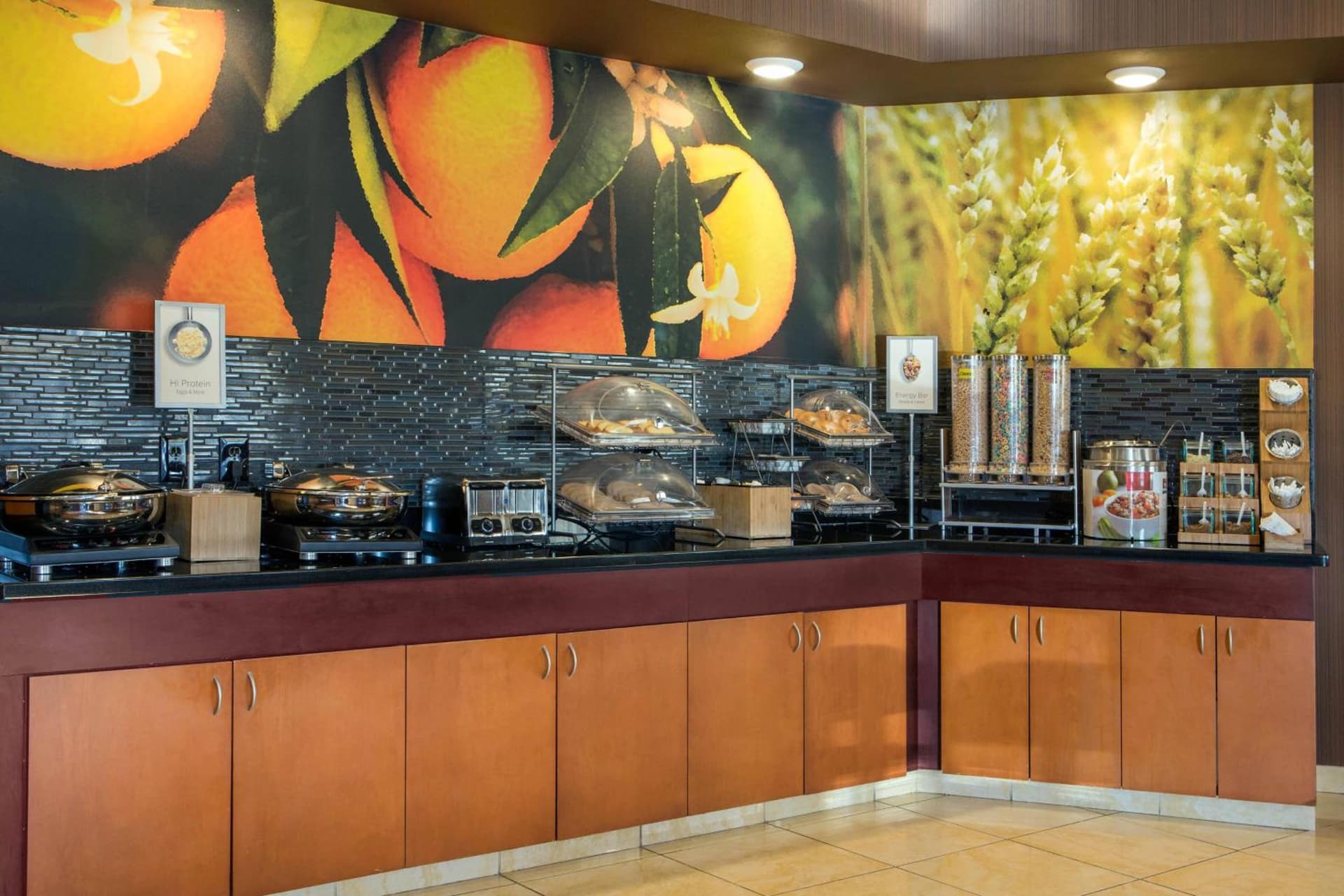 AmericInn by Wyndham St. Cloud MN Shopping Area gallery photo in St Cloud, MN — image 34