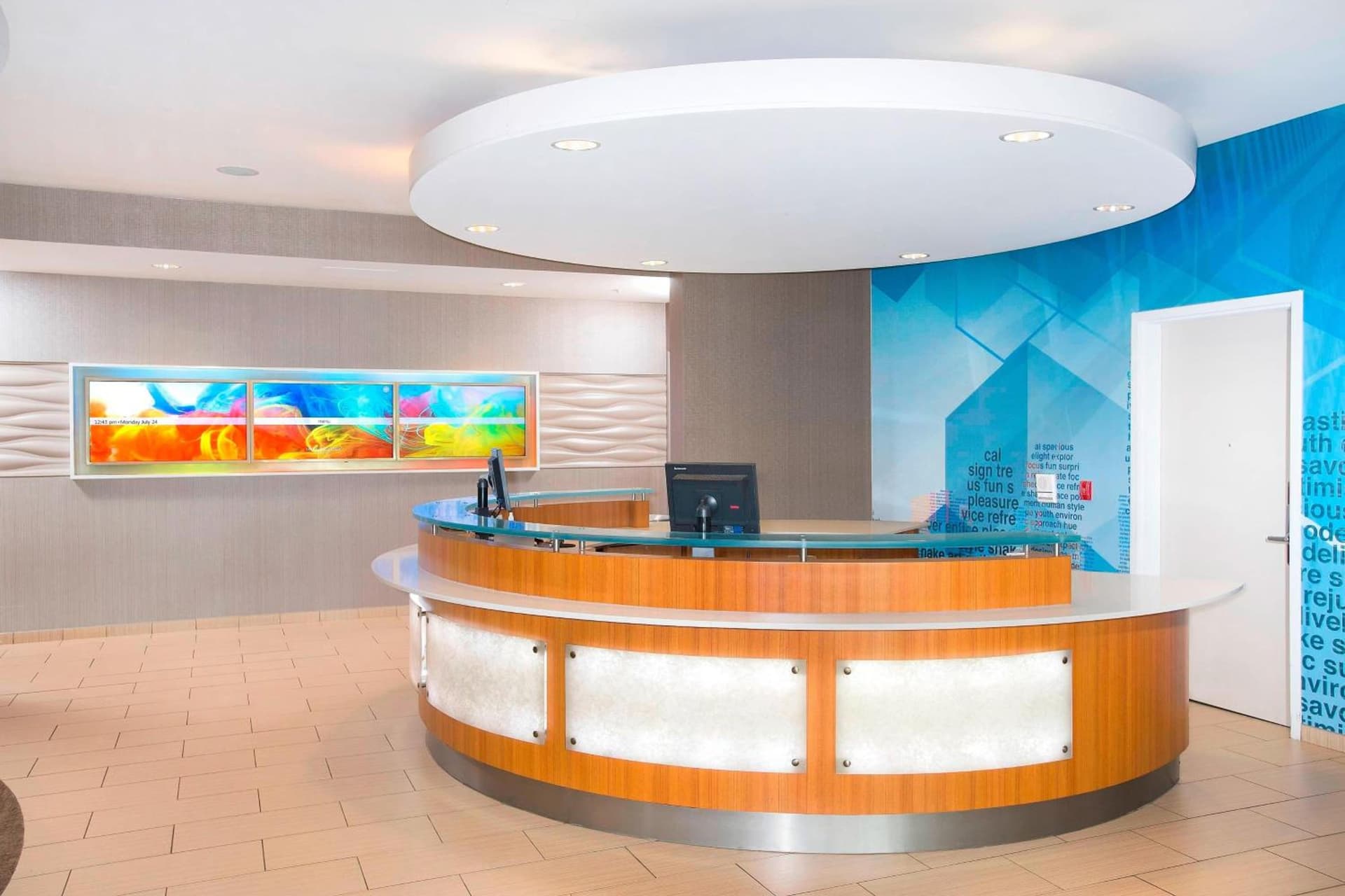 SpringHill Suites By Marriott Columbia Fort Meade Area interior in Columbia, MD — gallery photo 2