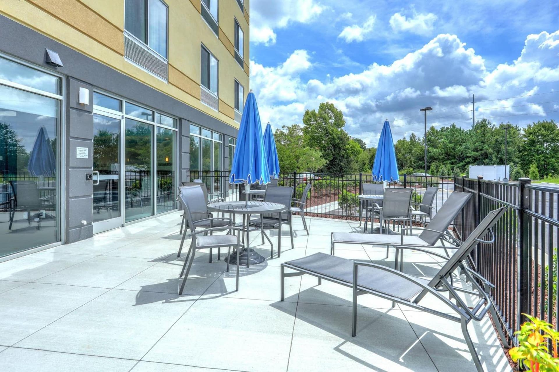 Fairfield Inn & Suites by Marriott Greenville gallery photo in Greenville, NC — image 8