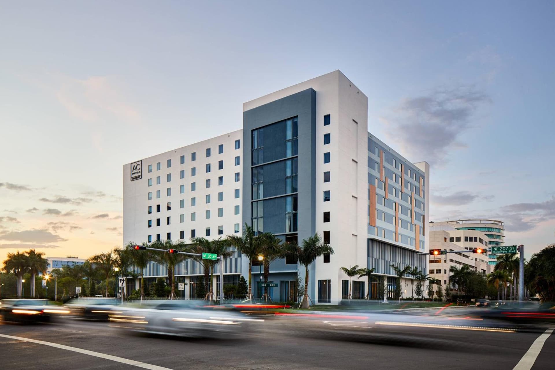 AC Hotel by Marriott Miami Aventura gallery photo in Aventura, FL — image 43