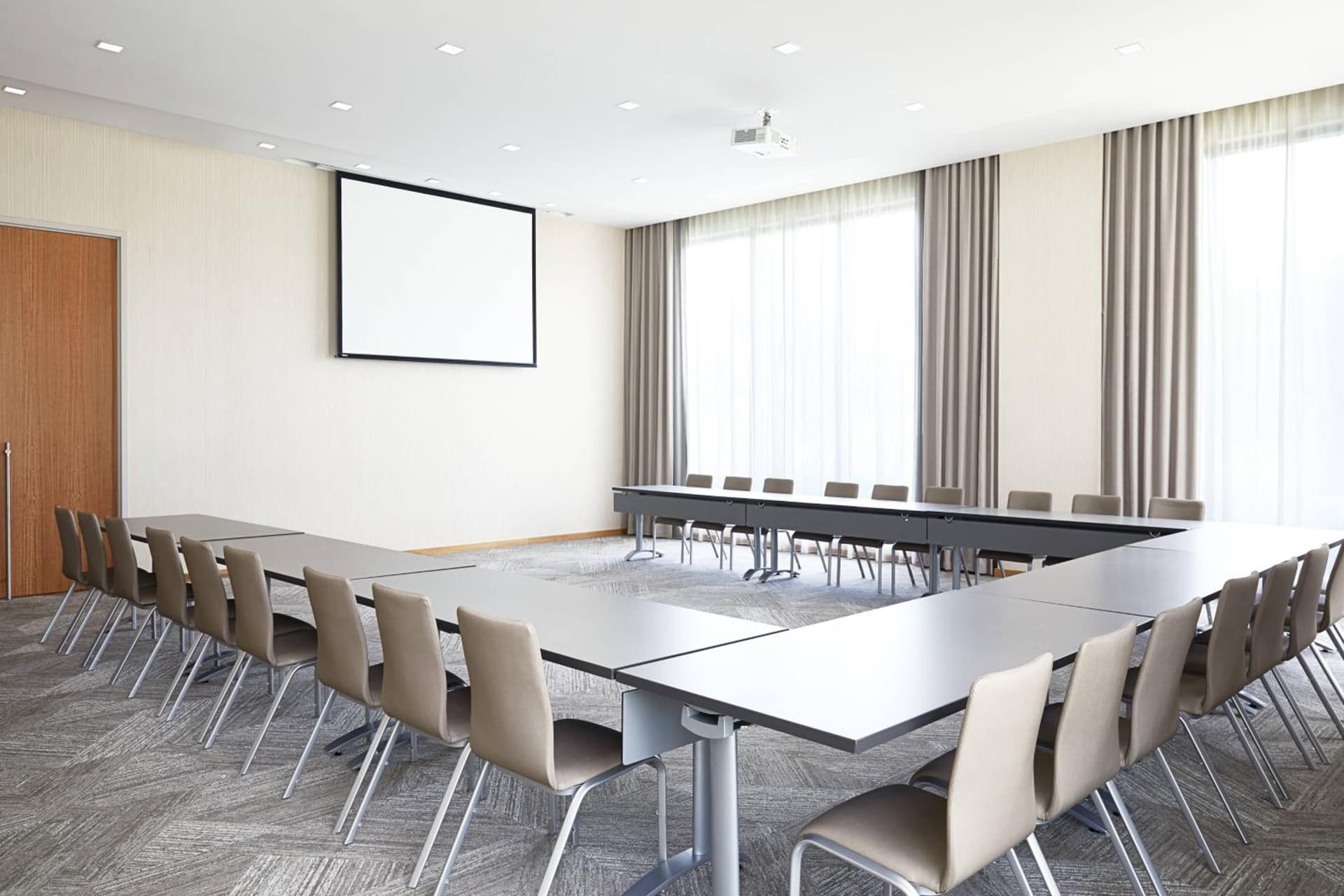 AC Hotel by Marriott Miami Aventura gallery photo in Aventura, FL — image 11