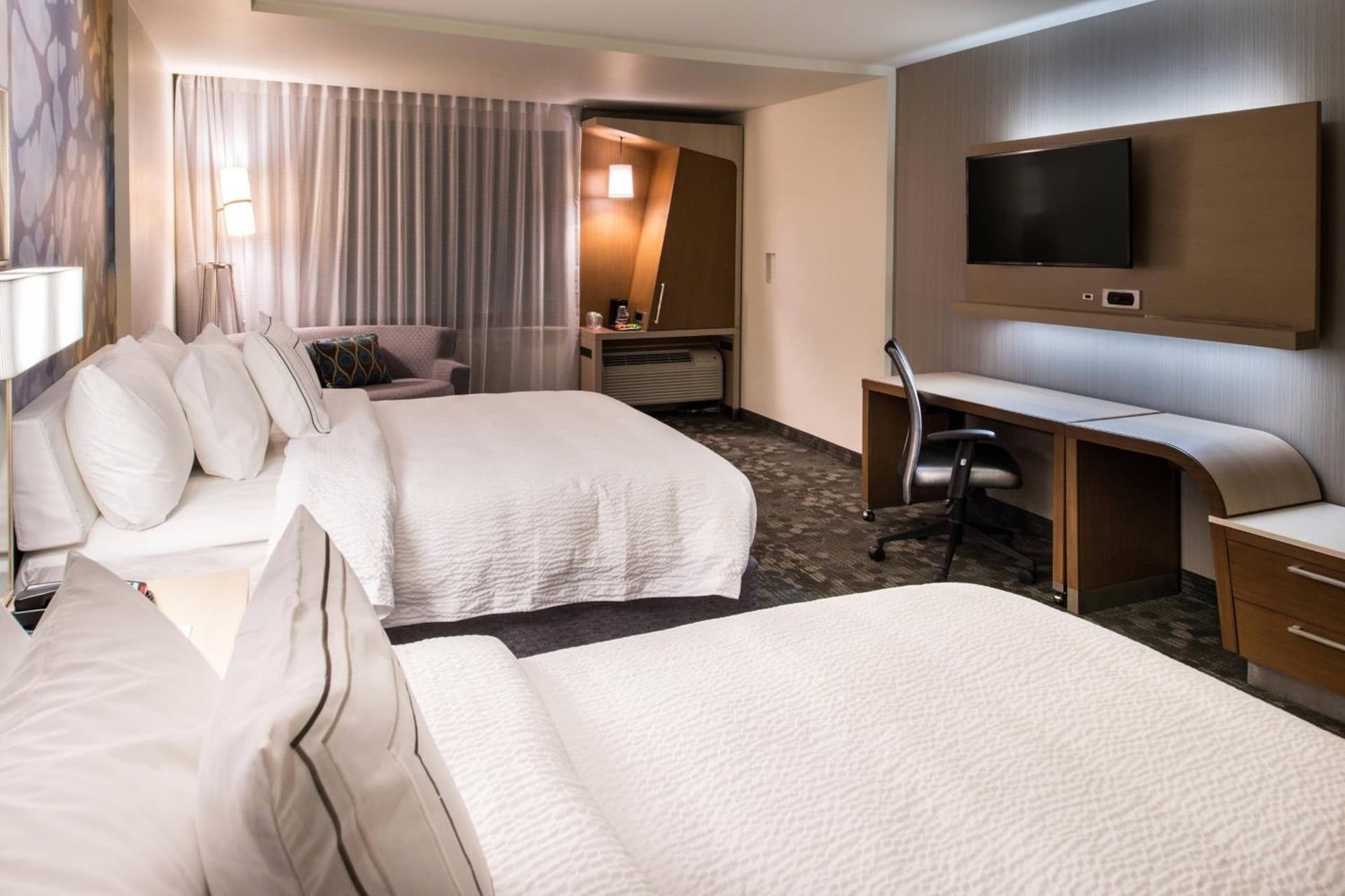Courtyard by Marriott Jacksonville property views in Jacksonville, NC — gallery photo 3