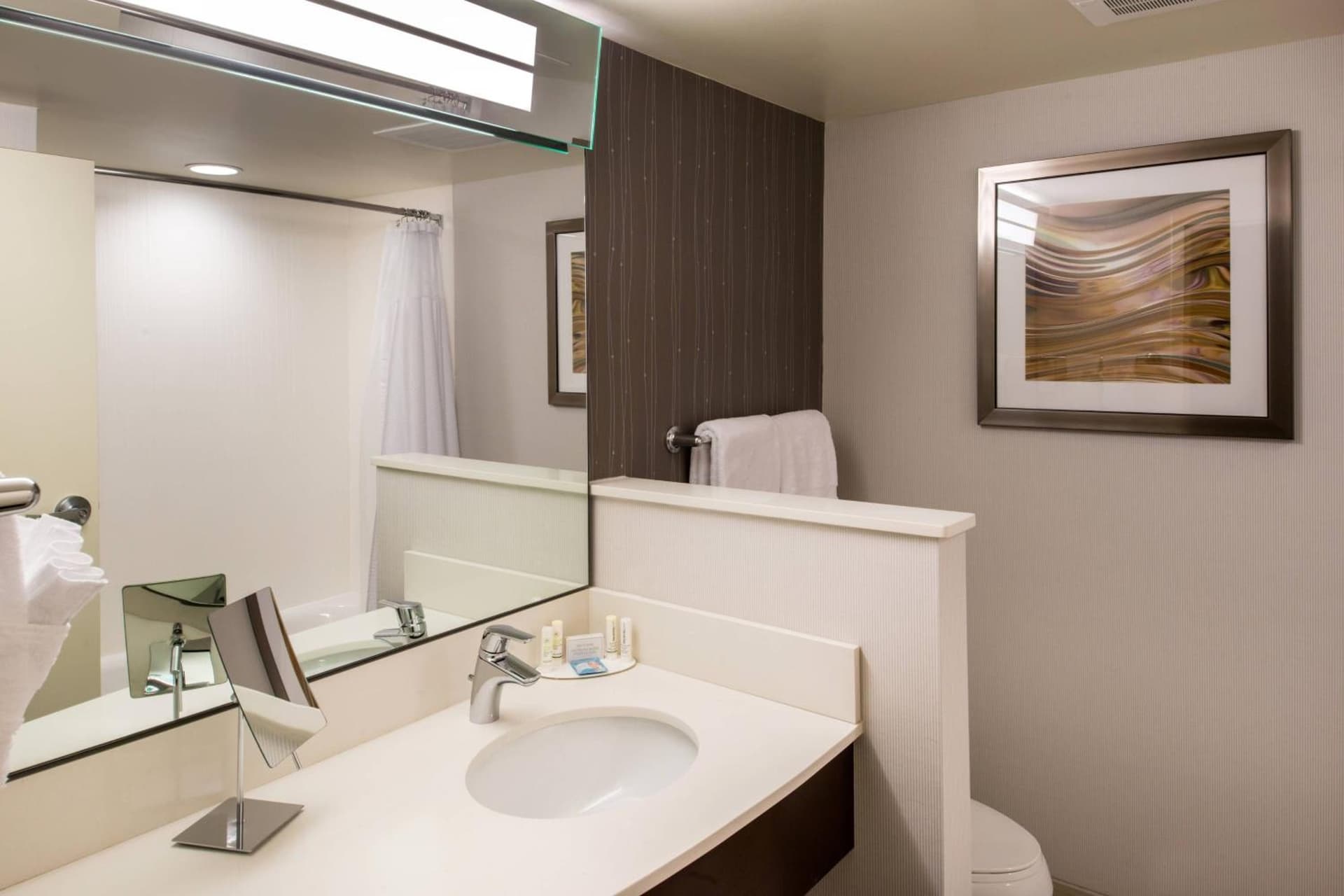Courtyard by Marriott Jacksonville gallery photo in Jacksonville, NC — image 17