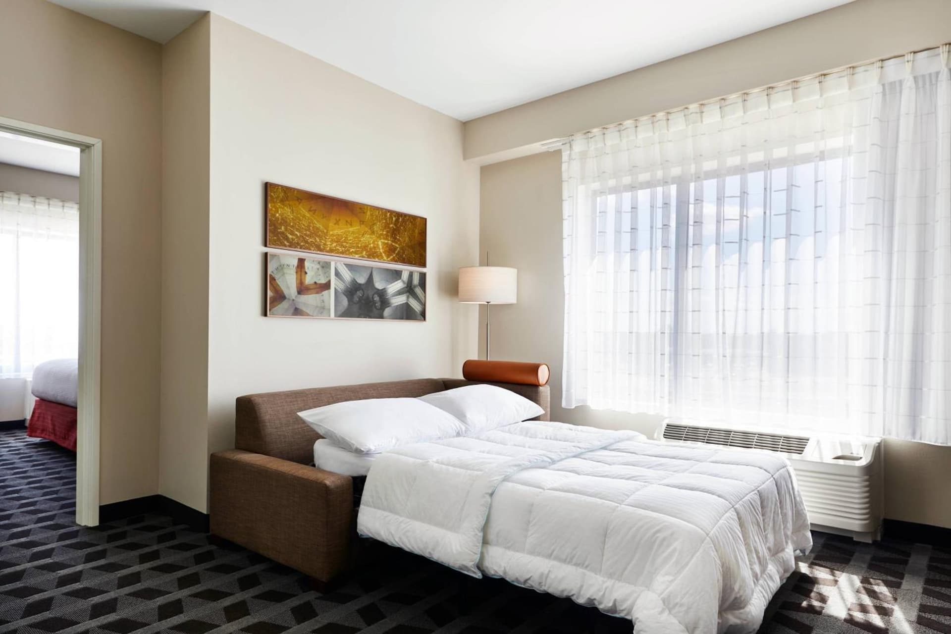 TownePlace Suites by Marriott St. Louis O'Fallon interior in O'Fallon, IL — gallery photo 2