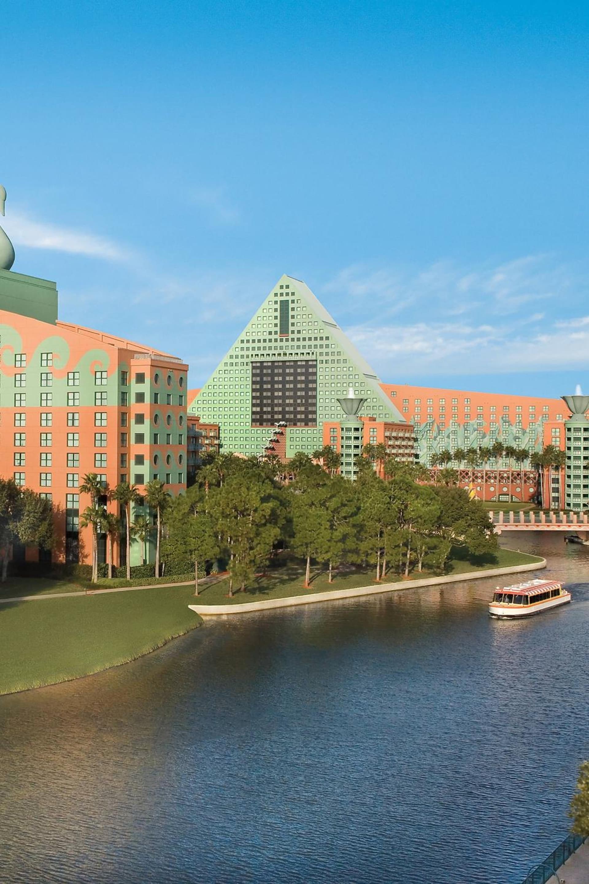 Walt Disney World Swan gallery photo in Orlando, FL — image 38