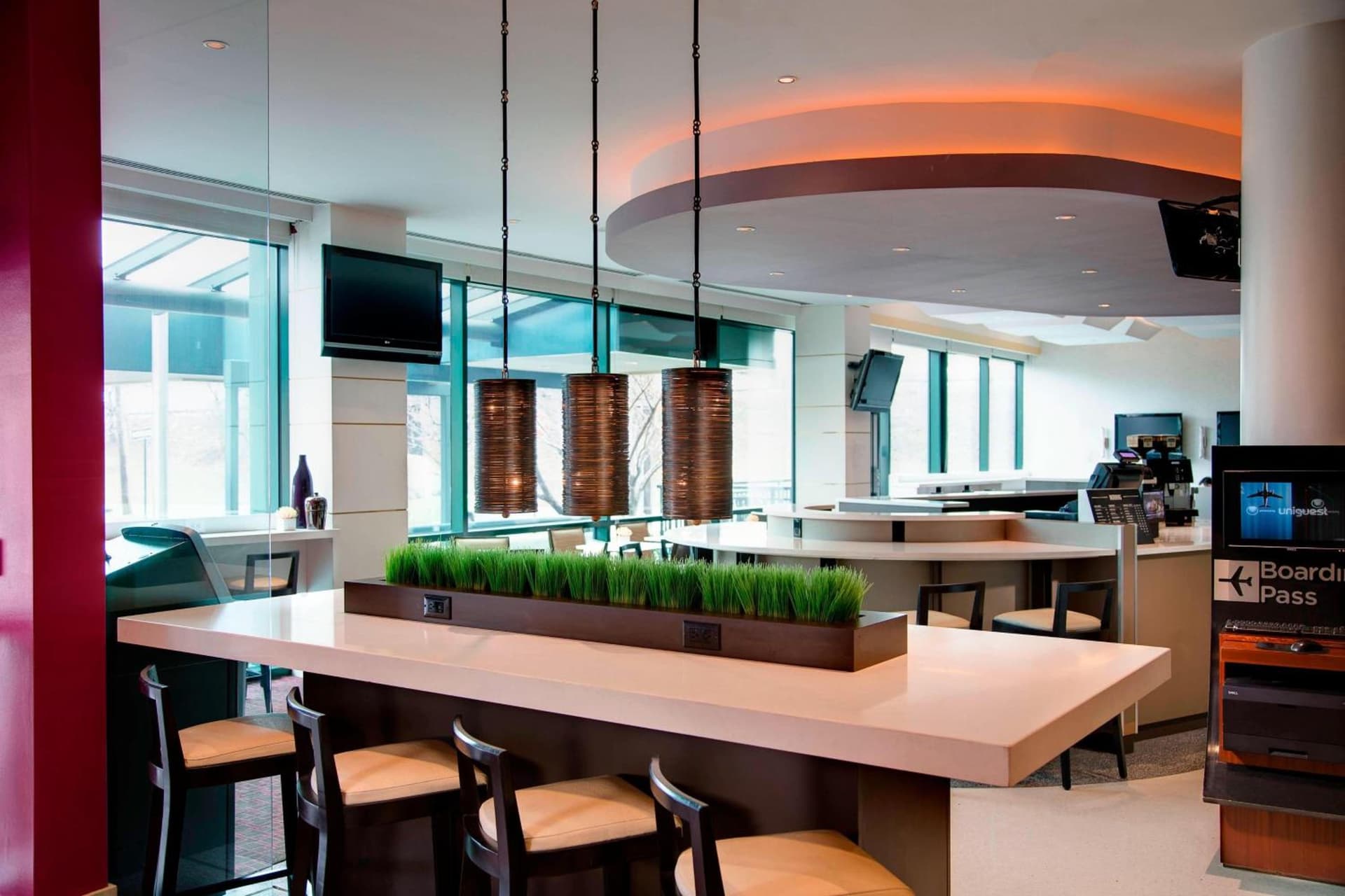Courtyard by Marriott New York JFK Airport gallery photo in Queens, NY — image 6