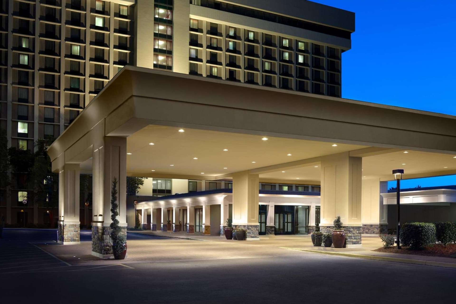 Atlanta Airport Marriott property views in Atlanta, GA — gallery photo 3