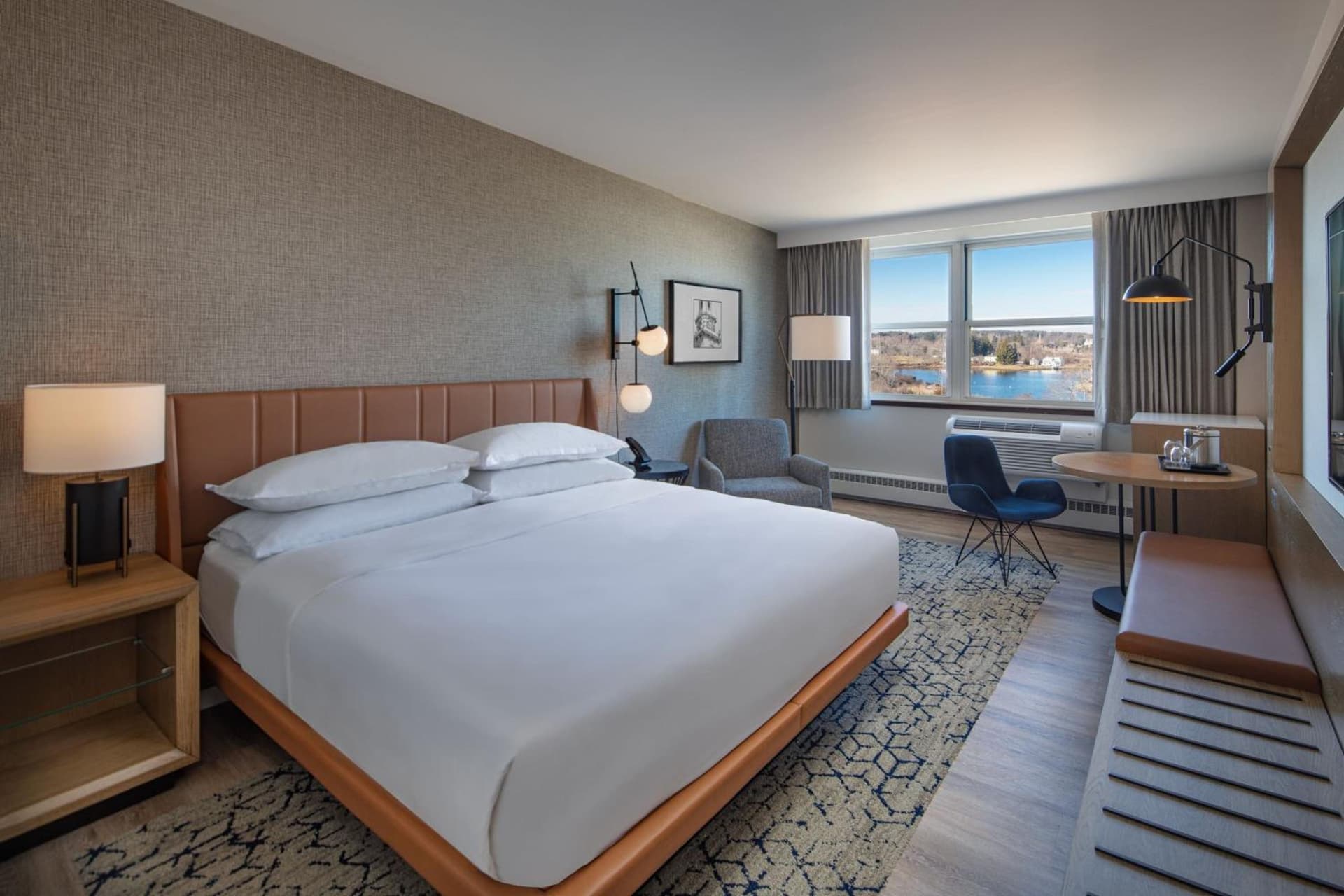 Sheraton Portsmouth Harborside Hotel gallery photo in Portsmouth, NH — image 23
