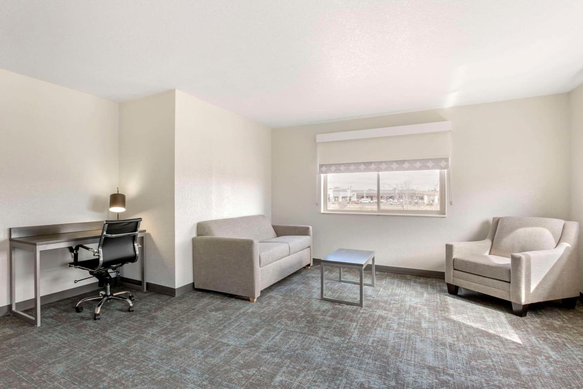 Clarion Pointe Prescott Valley gallery photo in Prescott Valley, AZ — image 9
