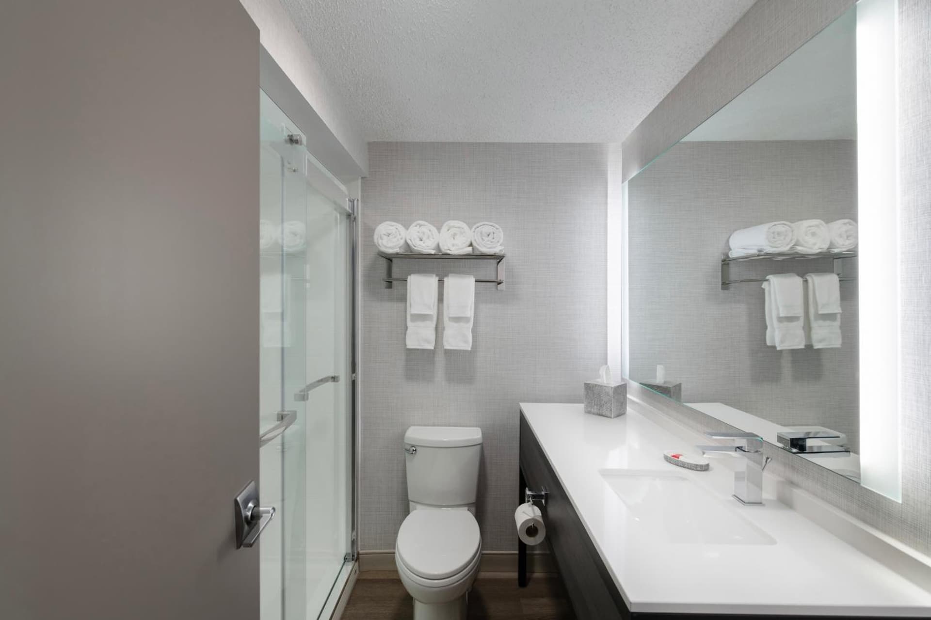Holiday Inn Express South Burlington - Downtown by IHG gallery photo in Burlington, VT — image 59