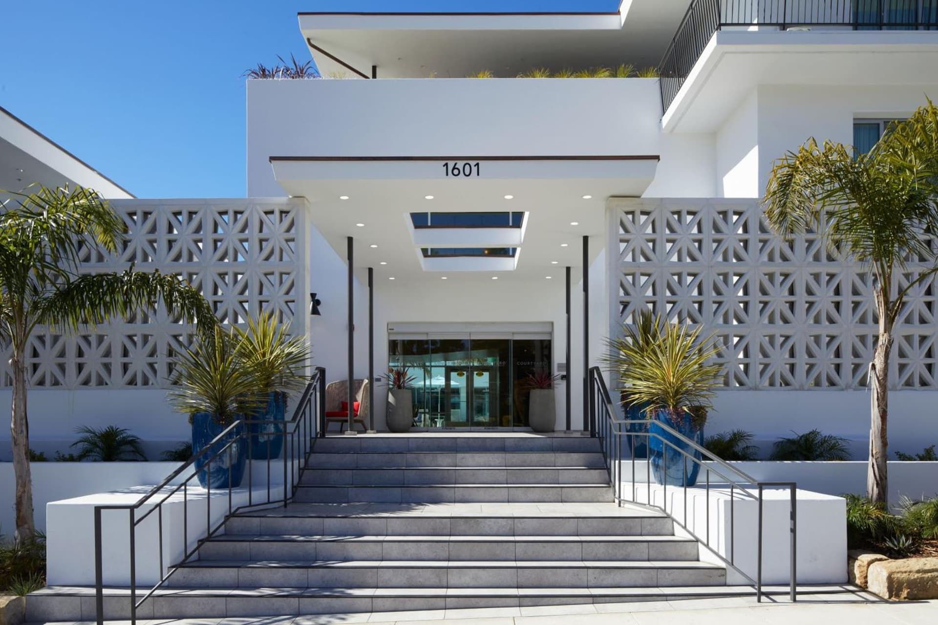 Courtyard by Marriott Santa Barbara Downtown featured exterior or lobby in Santa Barbara, CA — similar hotel