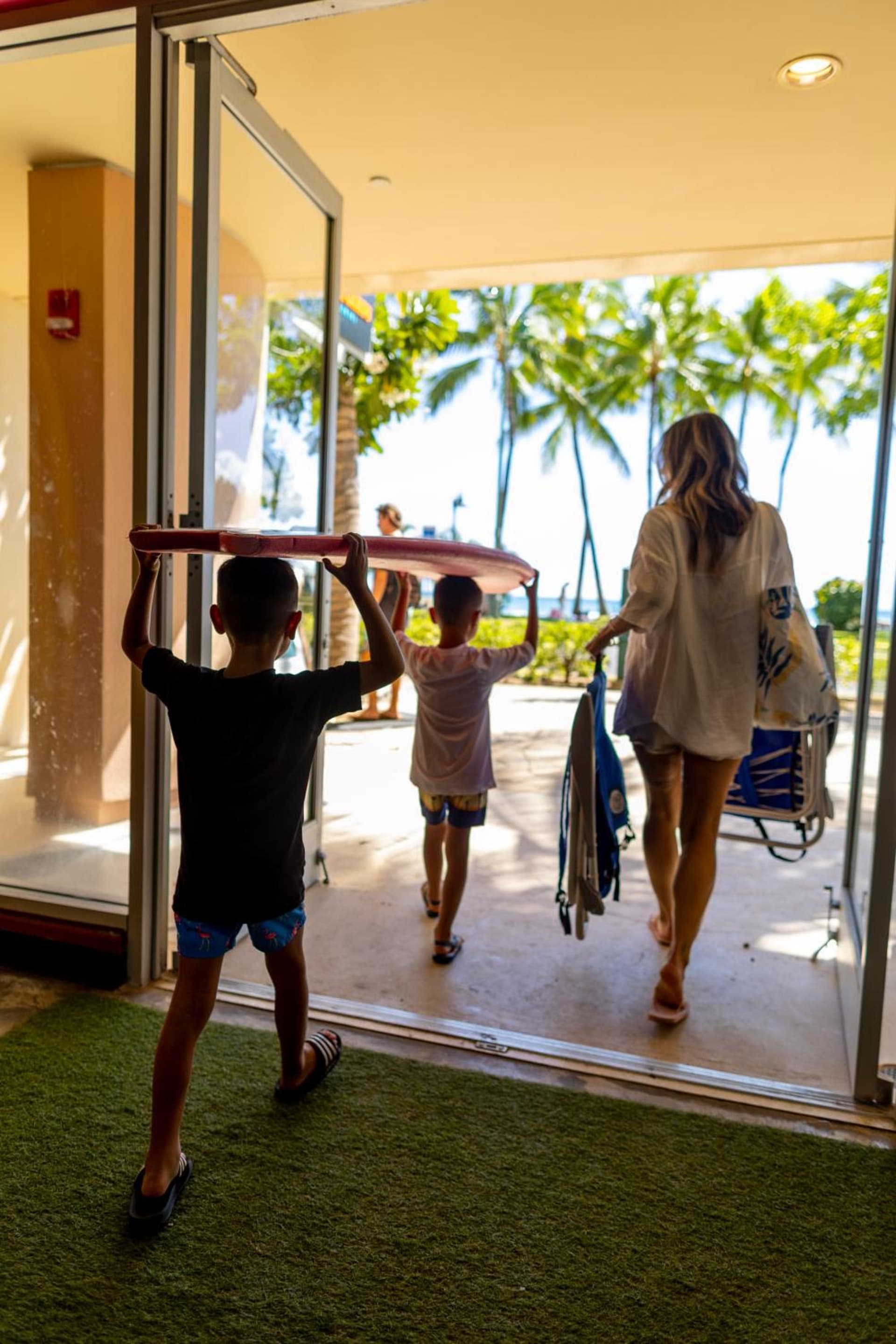The Twin Fin Hotel gallery photo in Honolulu, HI — image 47