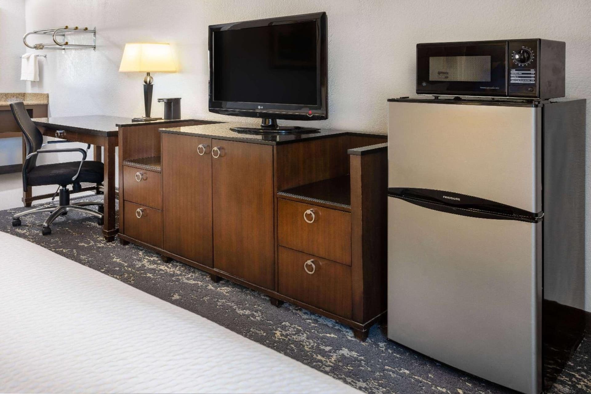 Travelodge by Wyndham Appleton gallery photo in Appleton, WI — image 19