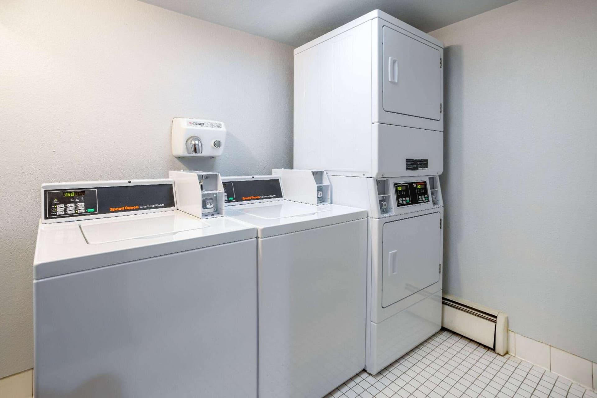 Travelodge by Wyndham Appleton gallery photo in Appleton, WI — image 4
