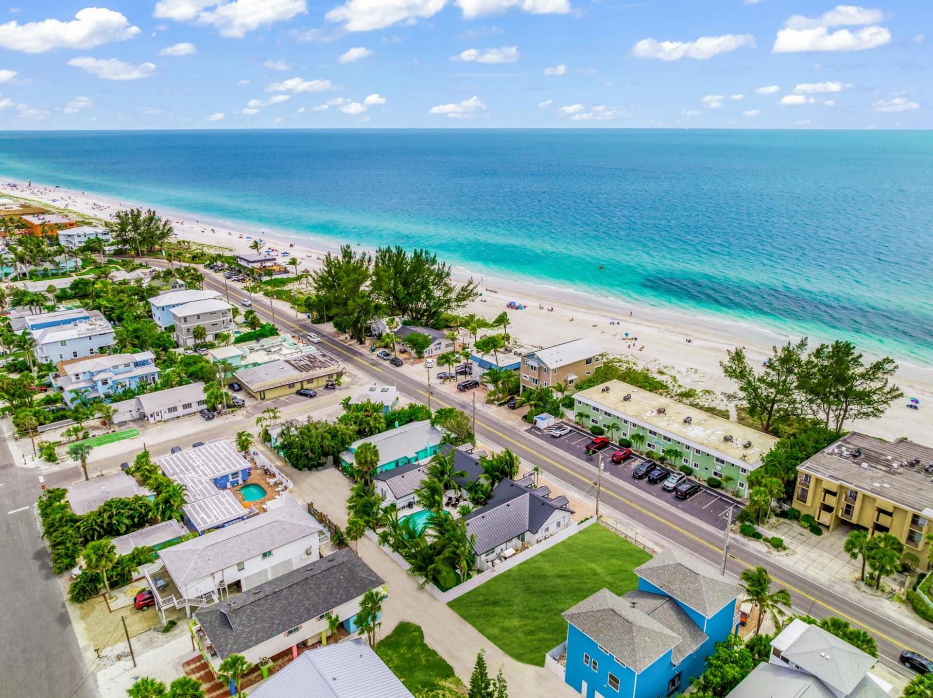 The Retreat at Anna Maria Island Inn property views in Bradenton Beach, FL — gallery photo 3