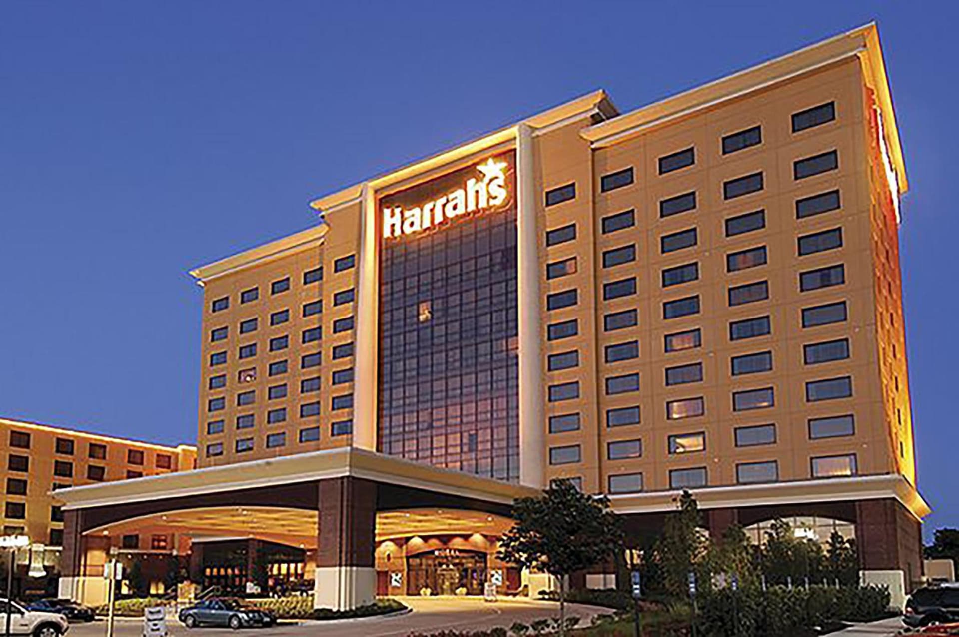 Harrah's Kansas City, A Caesars Destination exterior or lobby in Kansas City, MO — main listing photo