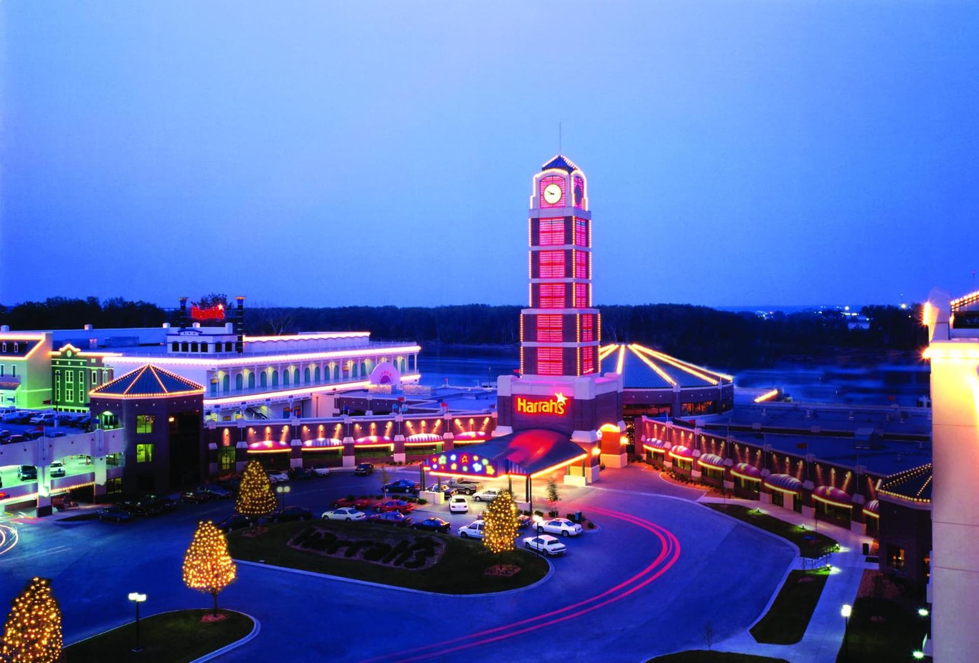 Harrah's Kansas City, A Caesars Destination interior in Kansas City, MO — gallery photo 2