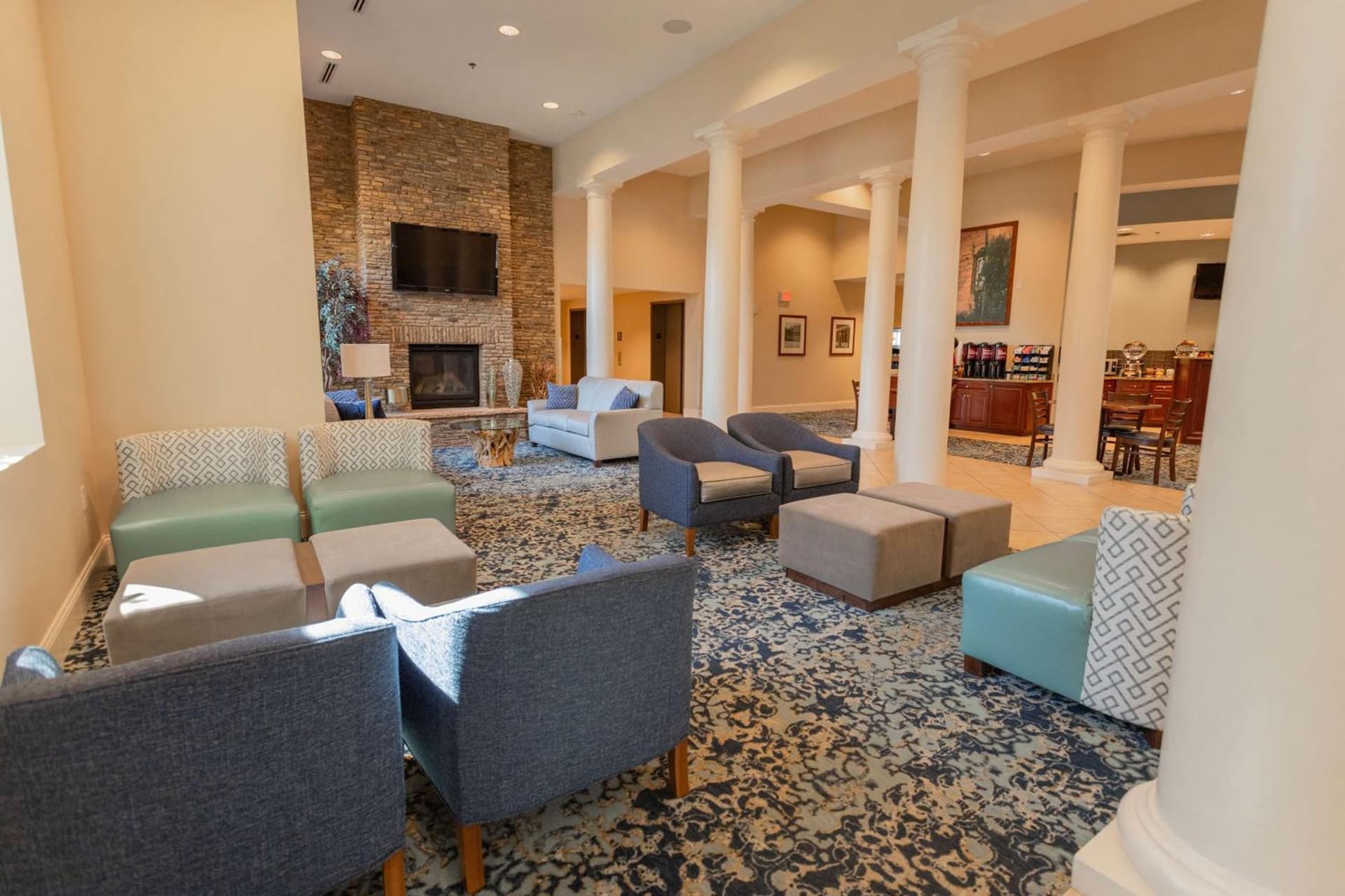 Best Western PLUS Westgate Inn and Suites property views in Leland, NC — gallery photo 3