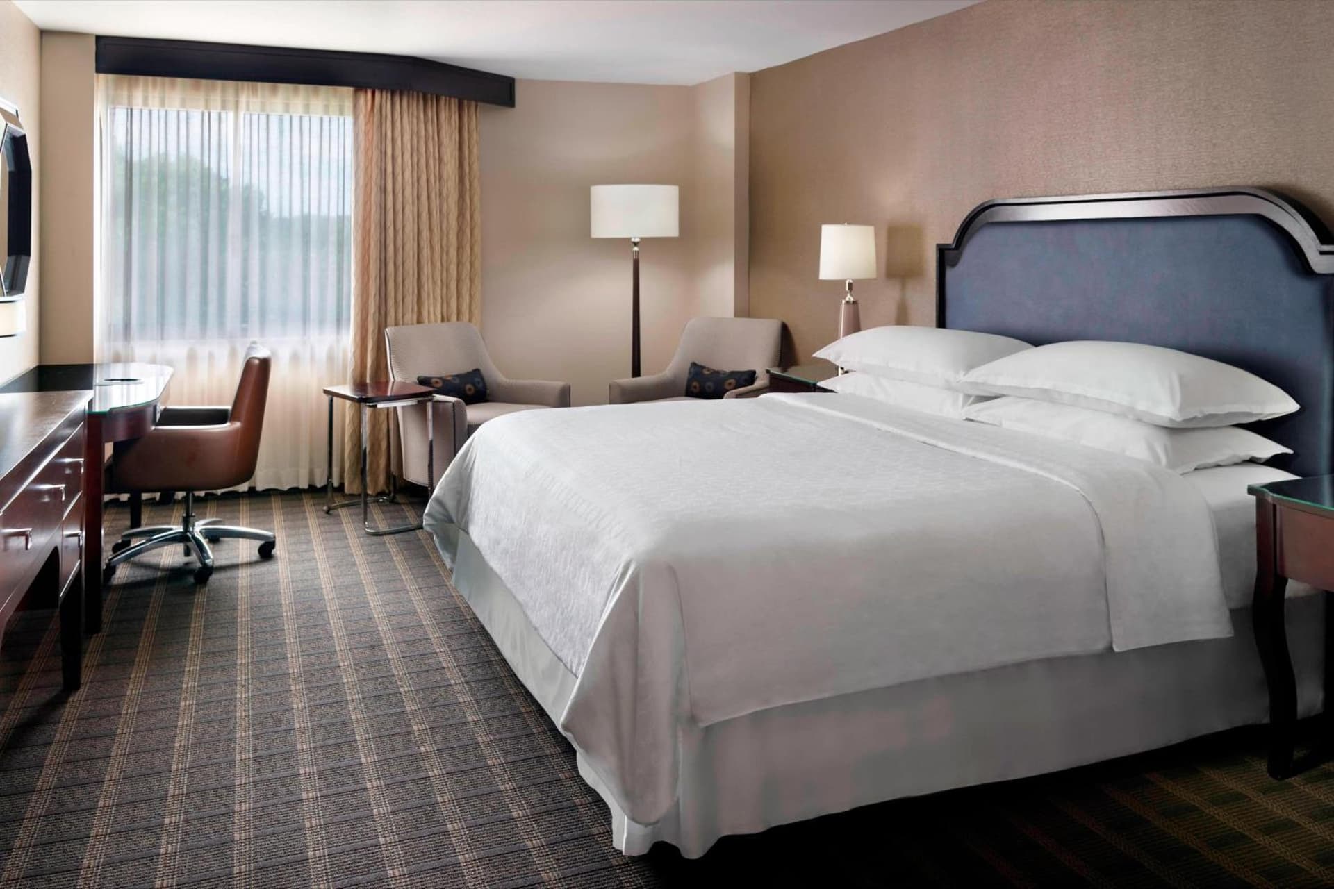 Sheraton Charlotte Airport gallery photo in Charlotte, NC — image 7