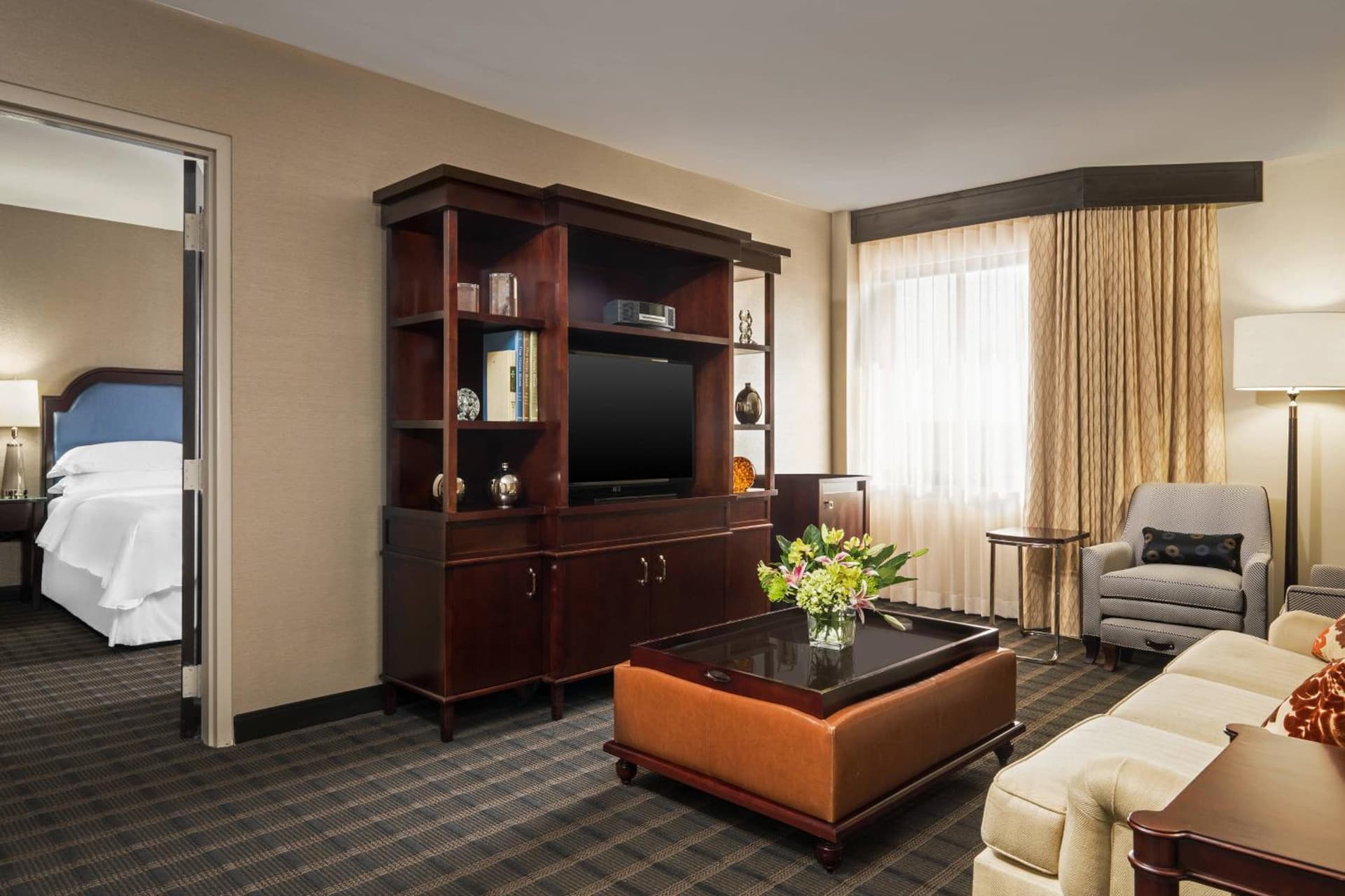 Sheraton Charlotte Airport gallery photo in Charlotte, NC — image 36
