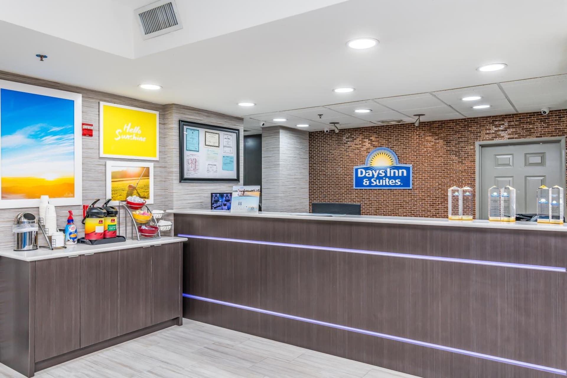Days Inn & Suites by Wyndham Prattville-Montgomery gallery photo in Prattville, AL — image 23
