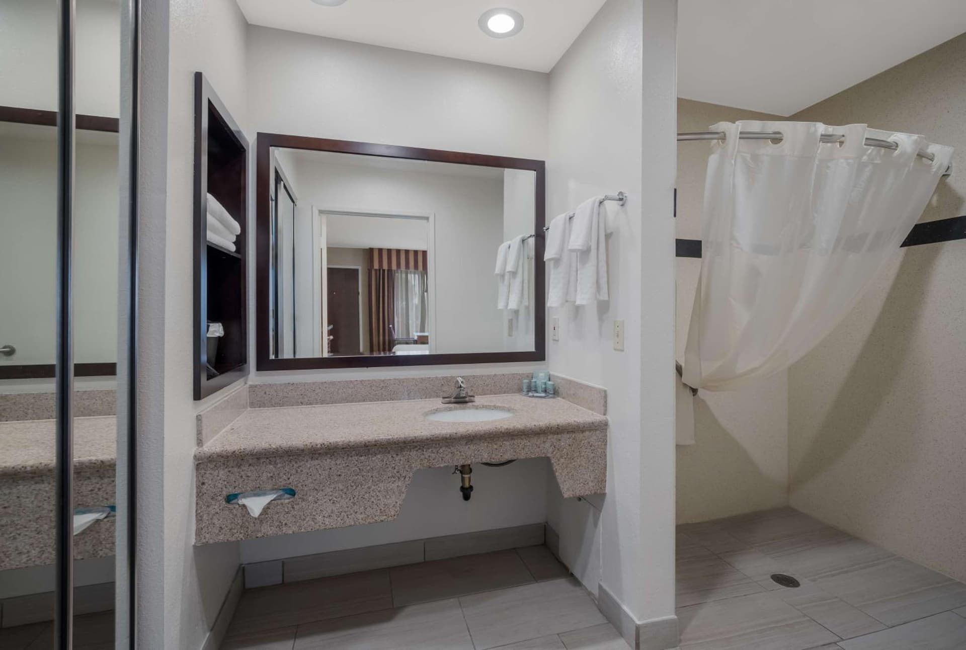 Best Western Norwalk Inn gallery photo in Norwalk, CA — image 17