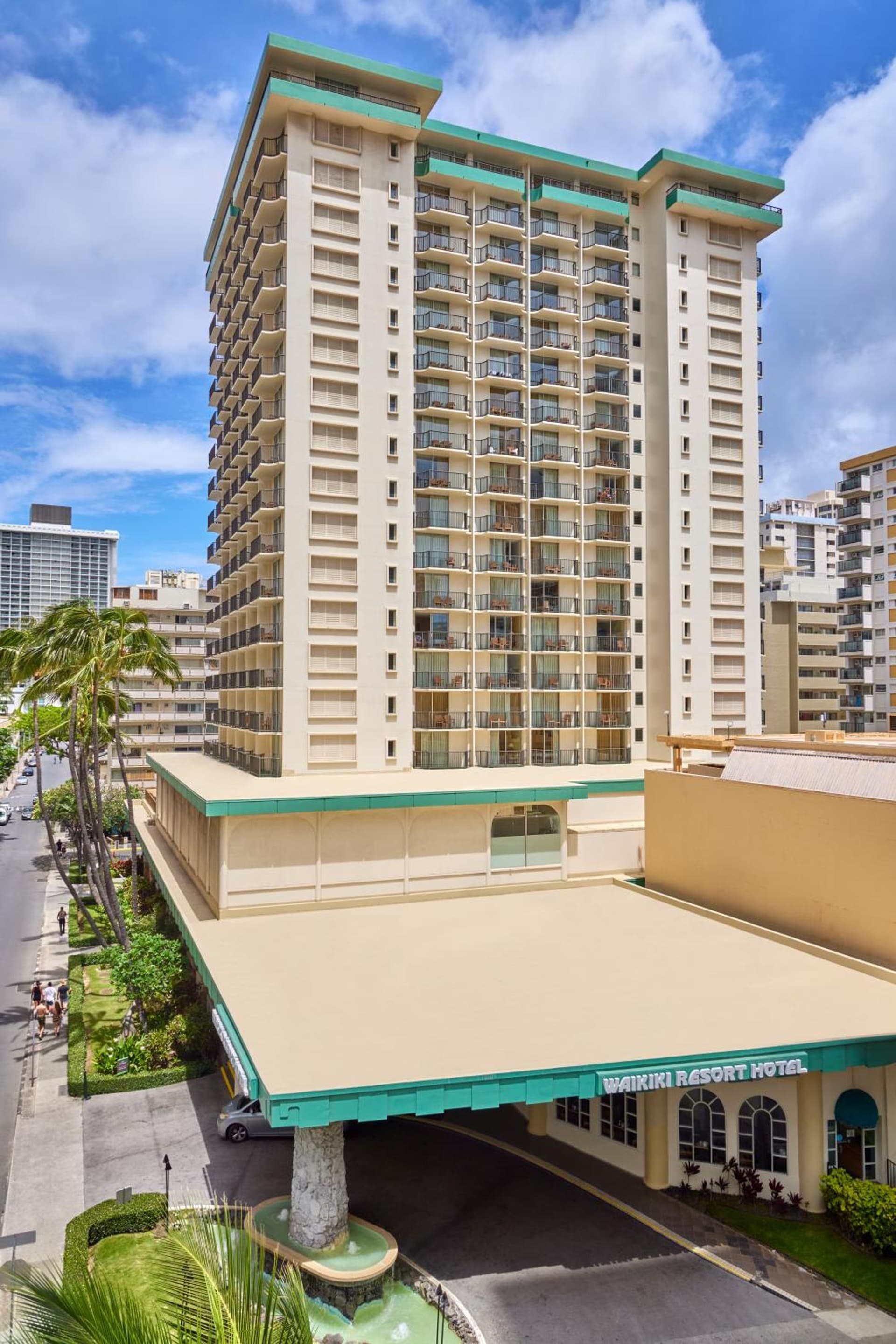 Waikiki Resort Hotel gallery photo in Honolulu, HI — image 13