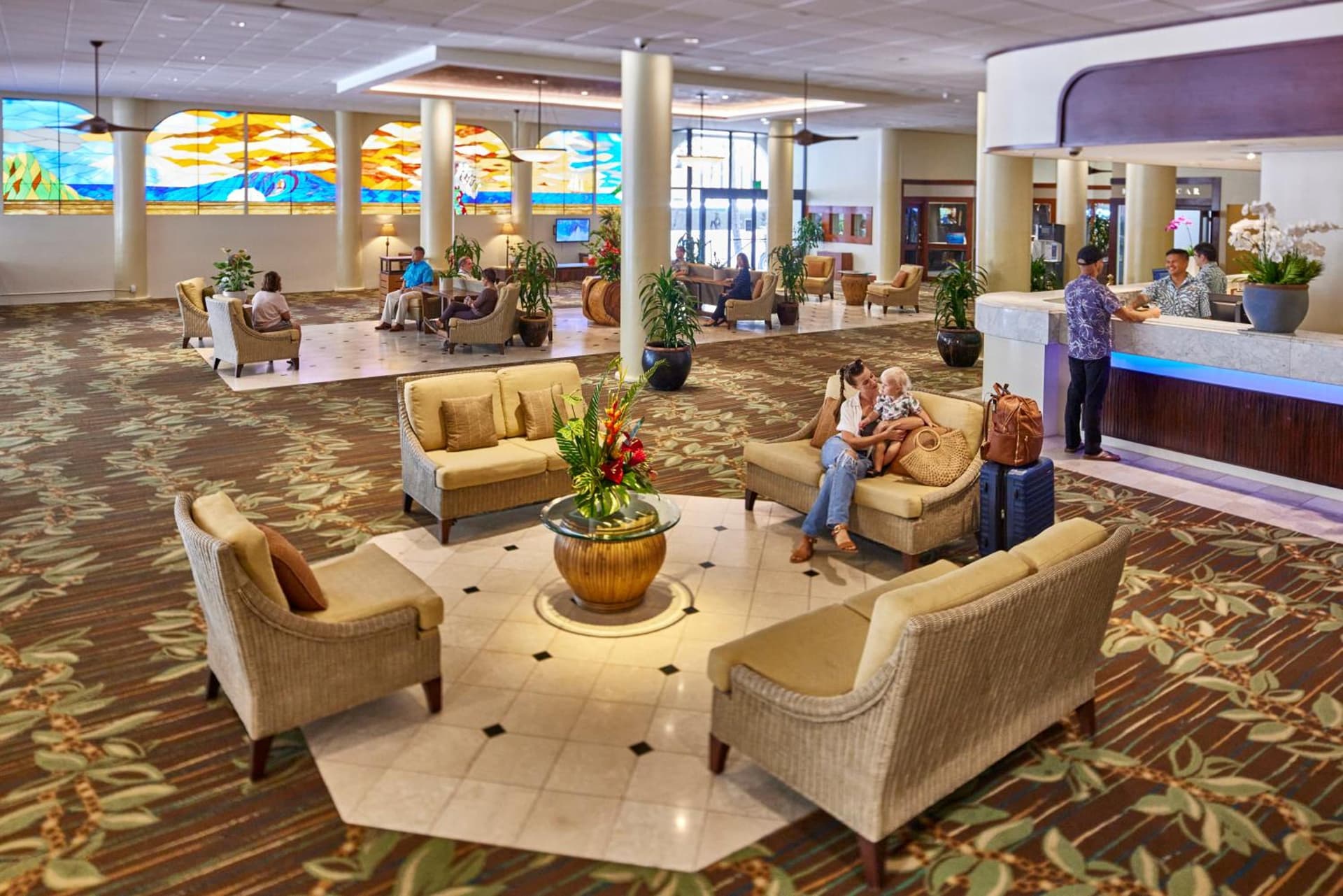 Waikiki Resort Hotel gallery photo in Honolulu, HI — image 5