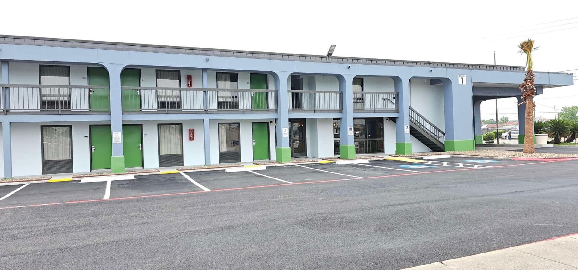 Days Inn by Wyndham Victoria TX East featured exterior or lobby in Victoria, TX — similar hotel