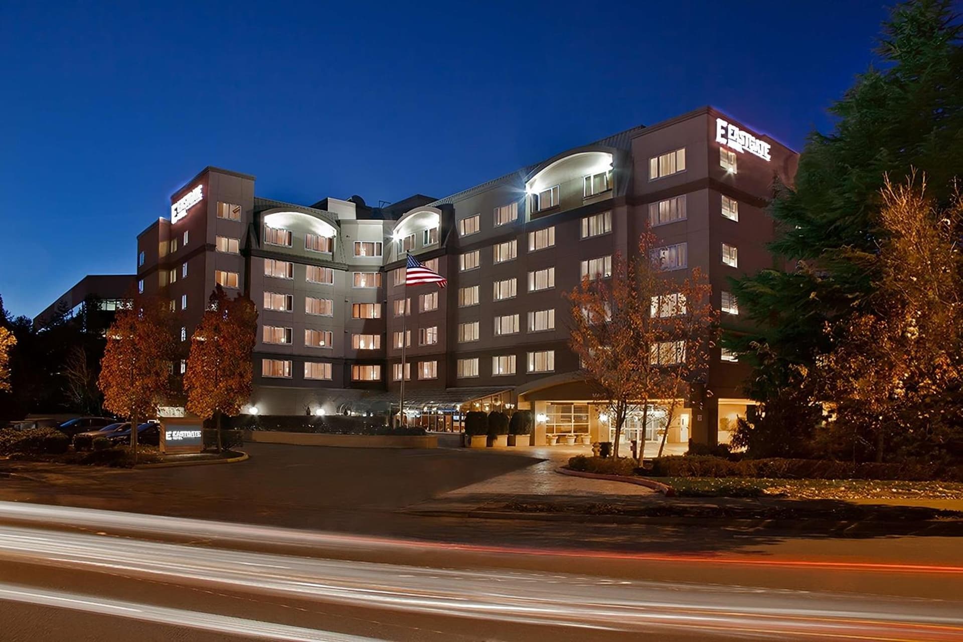 Eastgate Hotel, BW Signature Collection gallery photo in Bellevue, WA — image 7