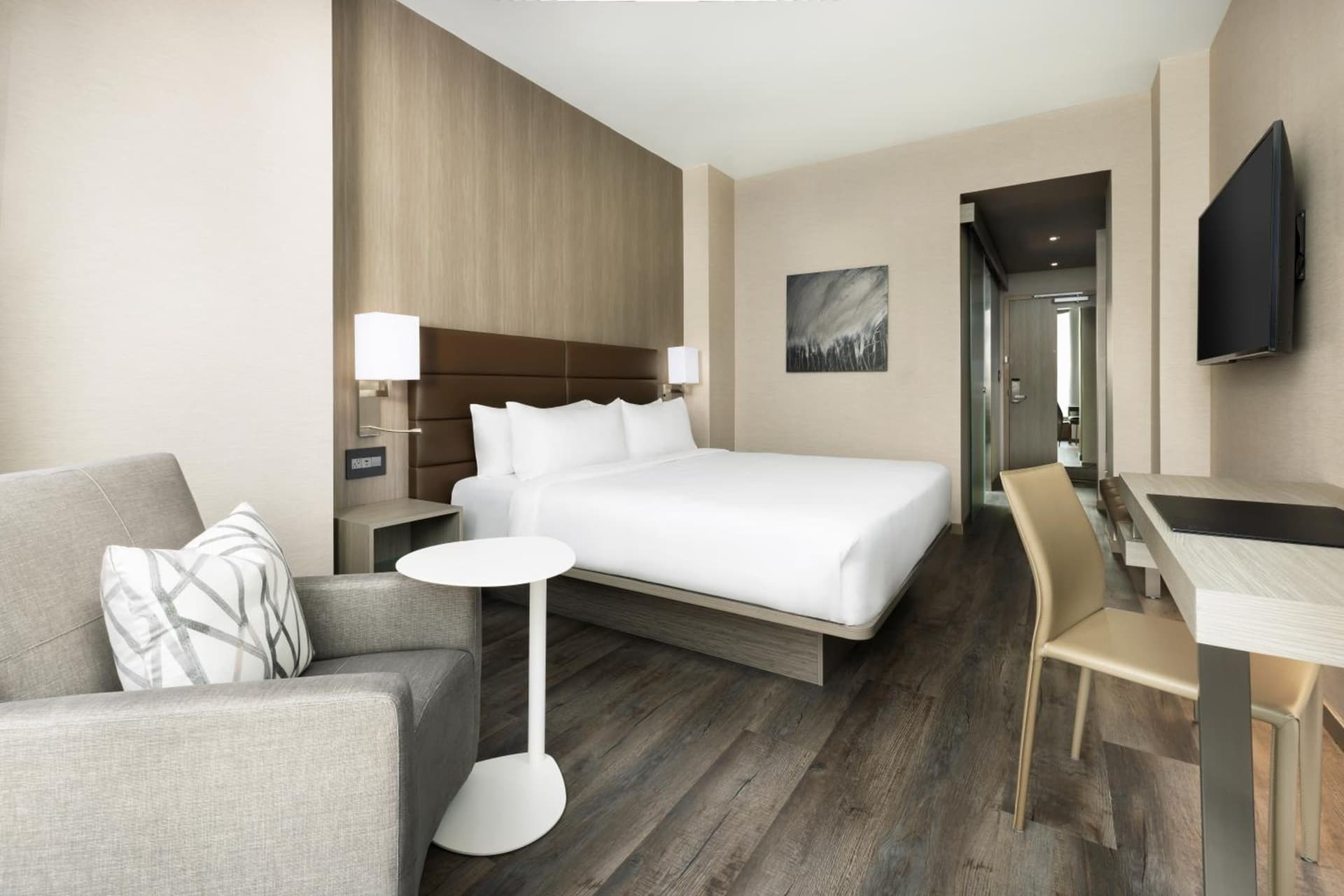 AC Hotel by Marriott Bethesda Downtown gallery photo in Bethesda, MD — image 14