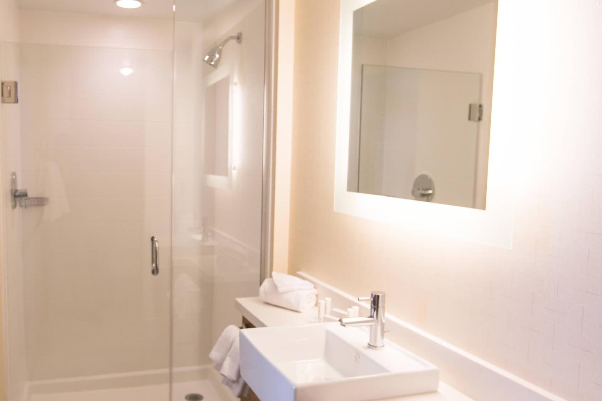SpringHill Suites by Marriott Bloomington gallery photo in Bloomington, IN — image 50