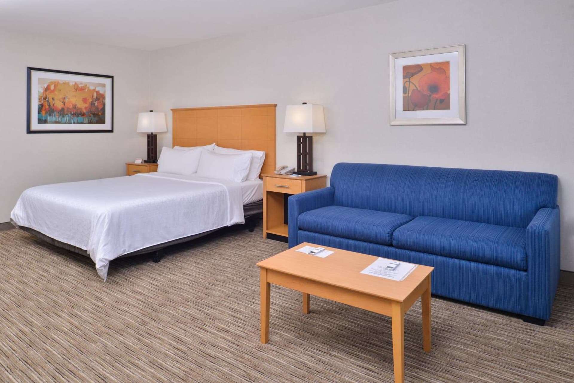 Holiday Inn Express Stockton Southeast by IHG interior in Stockton, CA — gallery photo 2