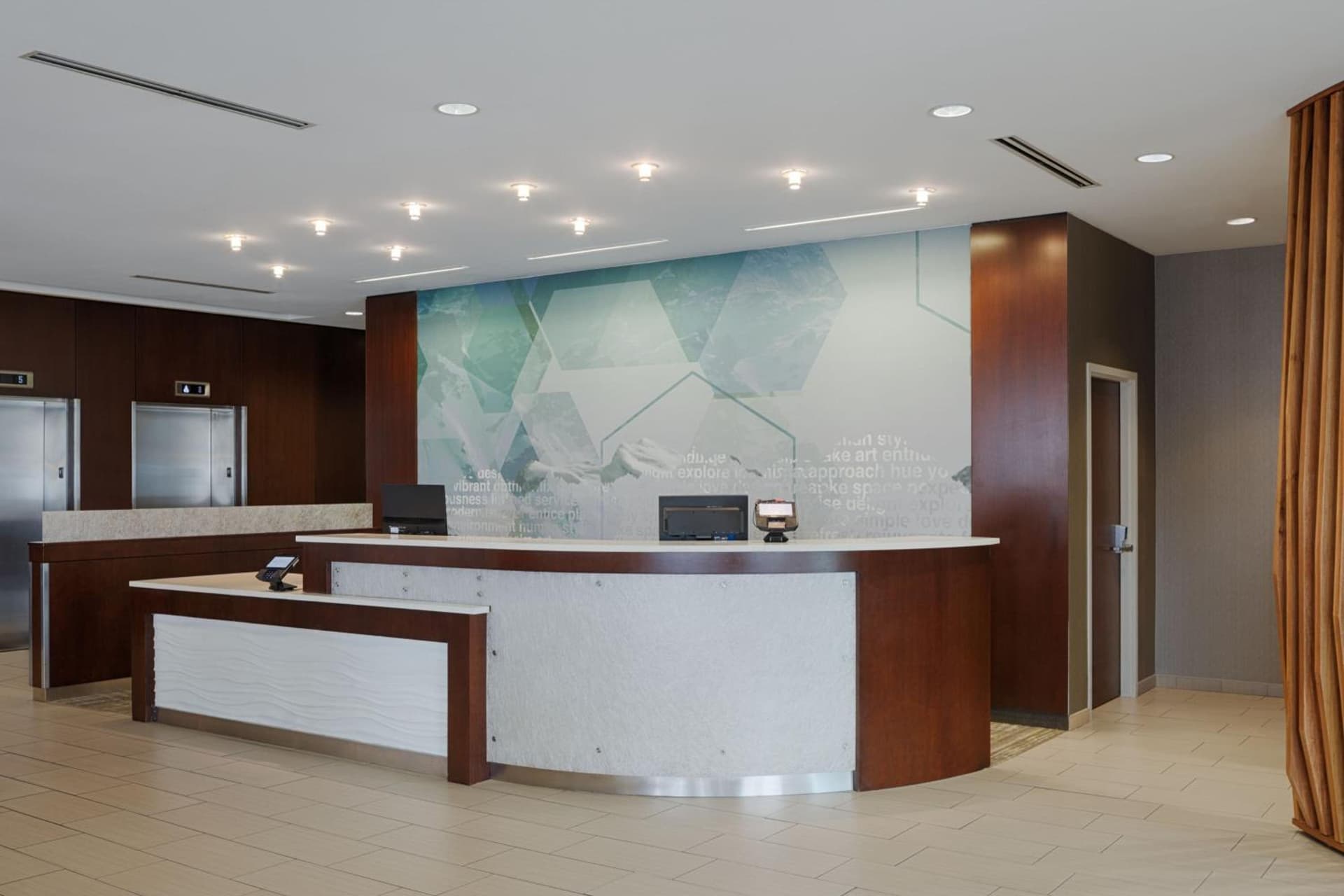 SpringHill Suites by Marriott Bloomington gallery photo in Bloomington, IN — image 11