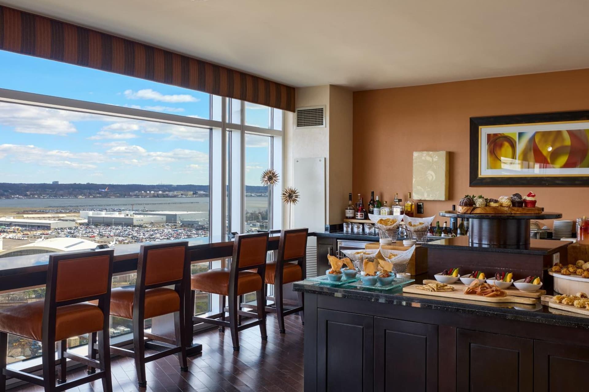 Renaissance Arlington Capital View Hotel gallery photo in Arlington, VA — image 27