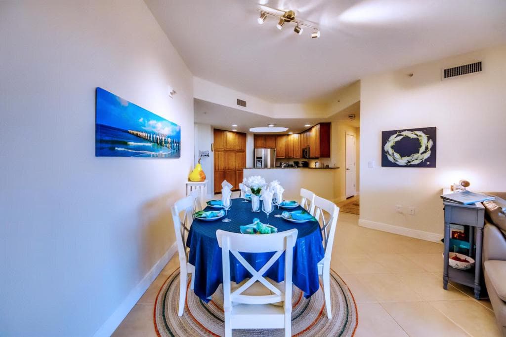 Vista Del Mar at Cape Harbour Marina, 10th Floor Luxury Condo, King Bed, Views! gallery photo in Cape Coral, FL — image 18