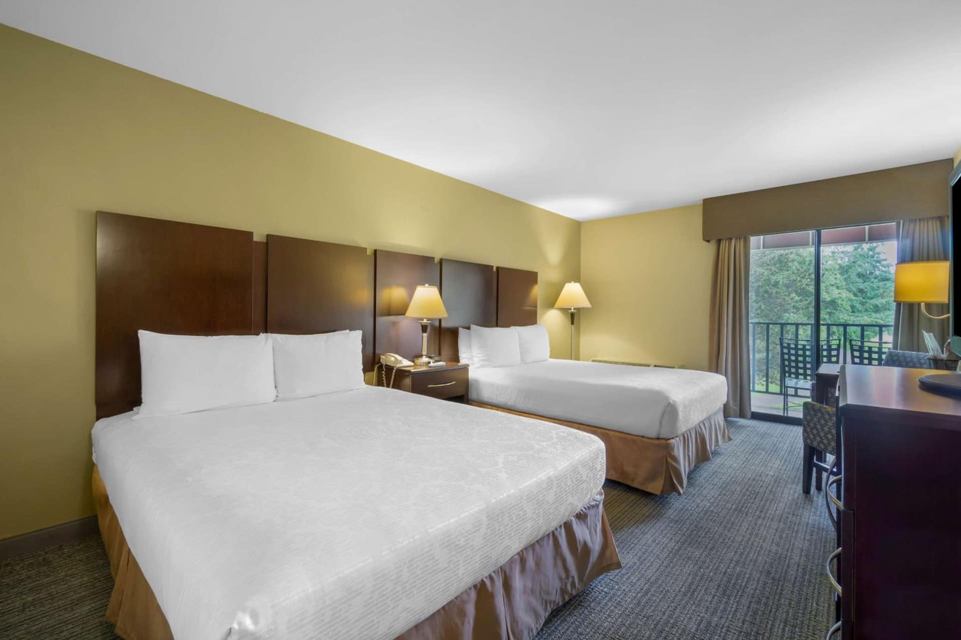 Best Western Plus Plaza by the Green gallery photo in Kent, WA — image 53