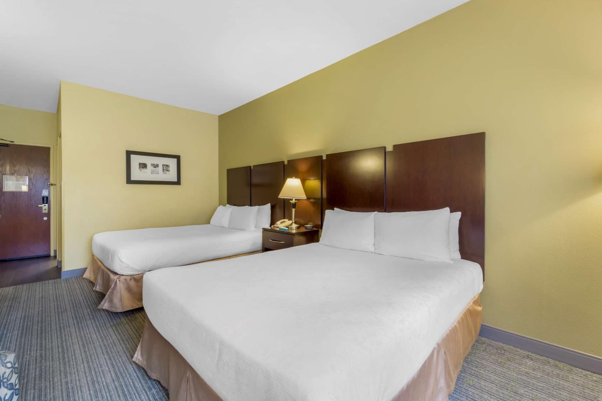 Best Western Plus Plaza by the Green gallery photo in Kent, WA — image 6