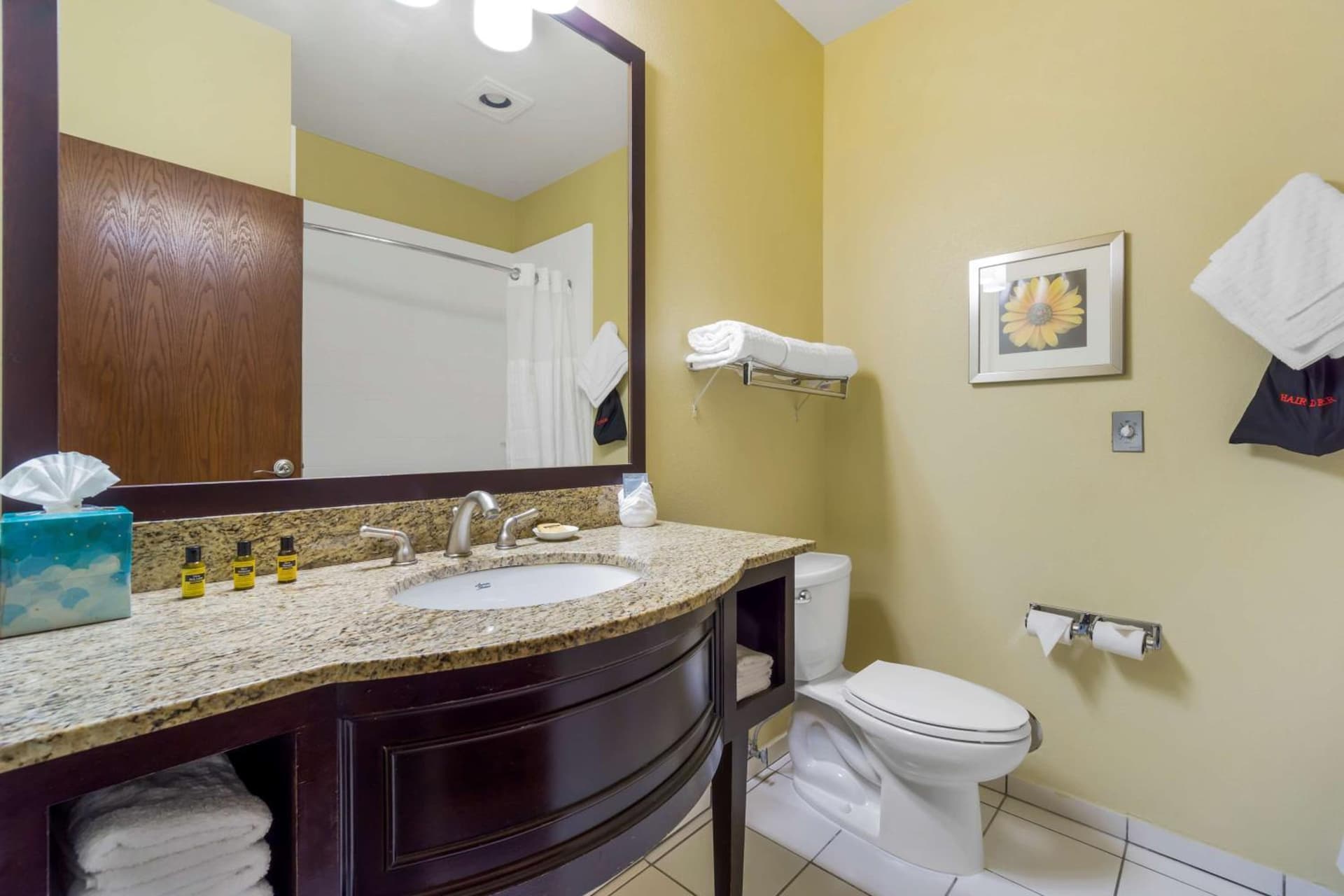 Best Western Plus Plaza by the Green gallery photo in Kent, WA — image 36