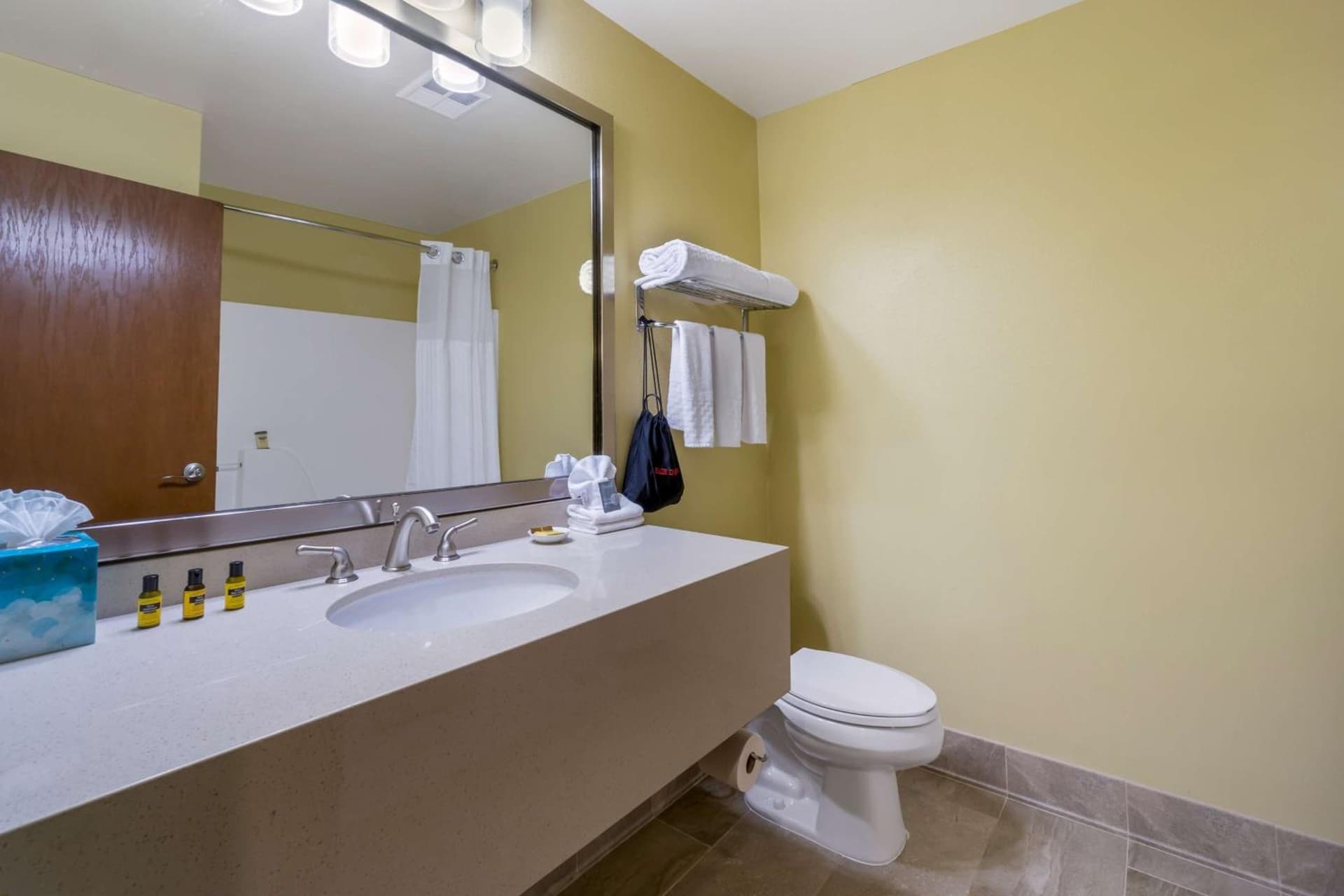 Best Western Plus Plaza by the Green gallery photo in Kent, WA — image 42