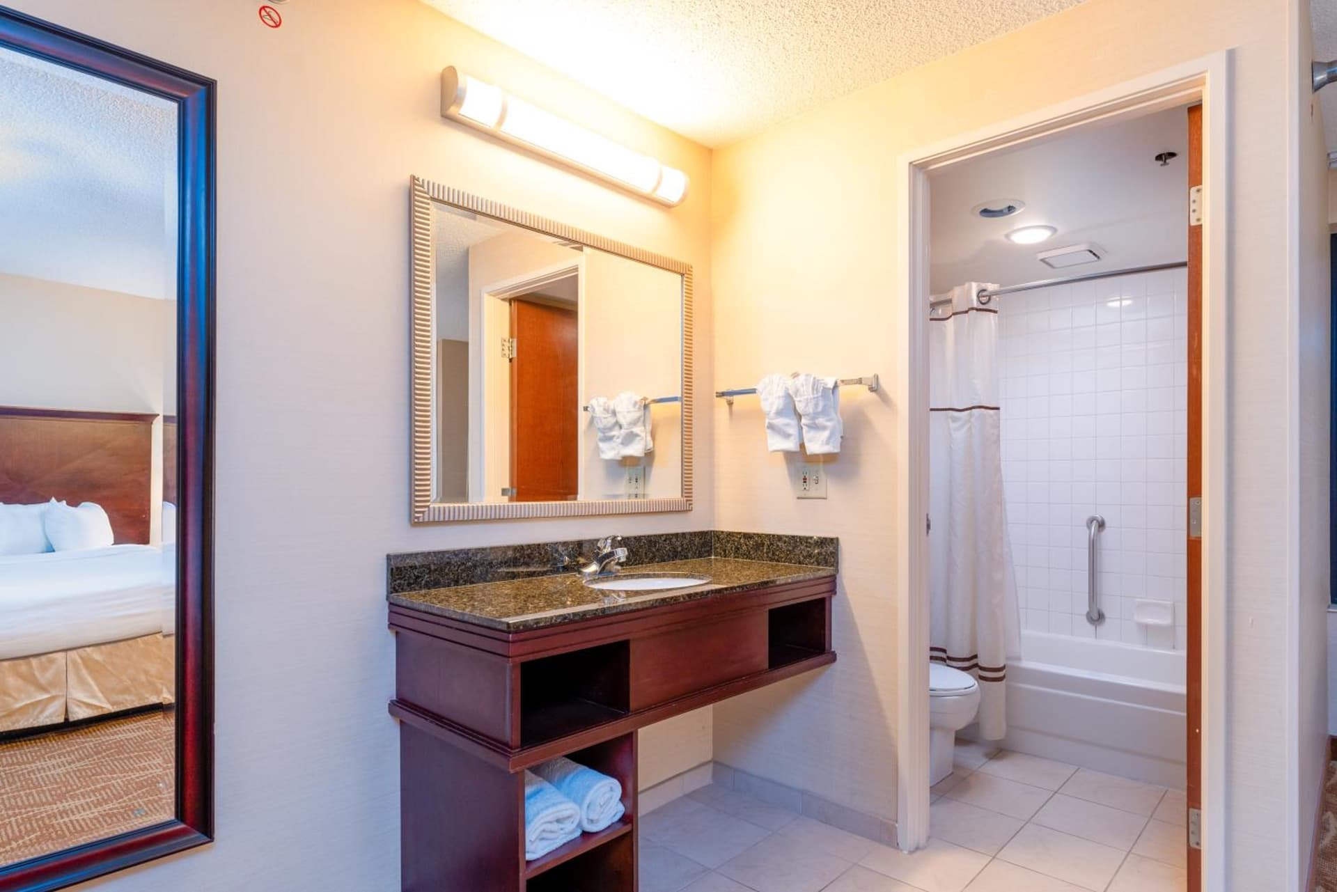 Kahler Inn and Suites - Mayo Clinic Area gallery photo in Rochester, MN — image 28