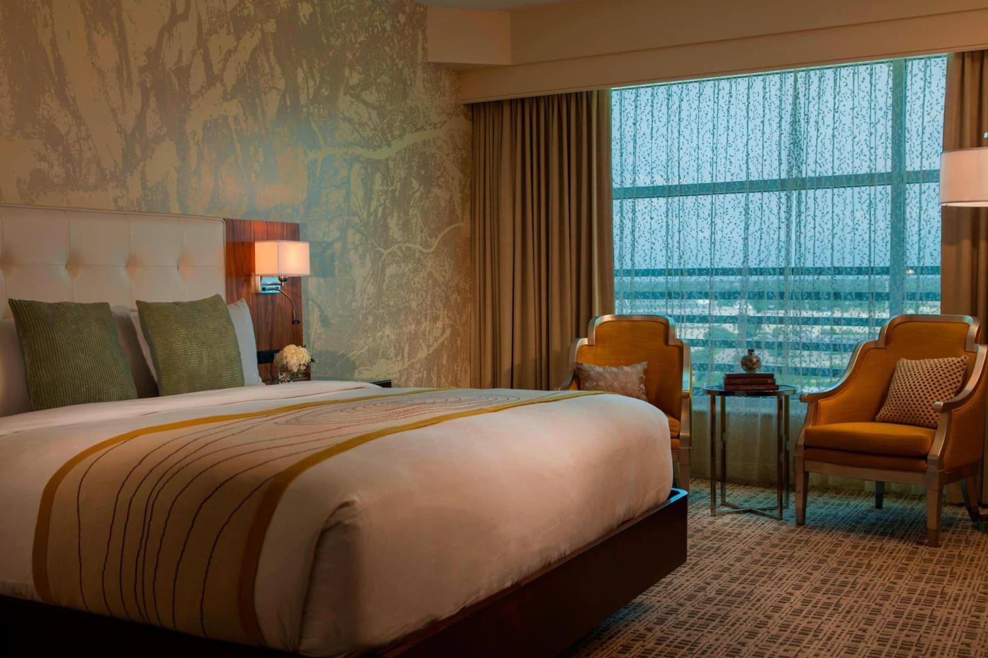 Renaissance Baton Rouge Hotel gallery photo in Baton Rouge, LA — image 7