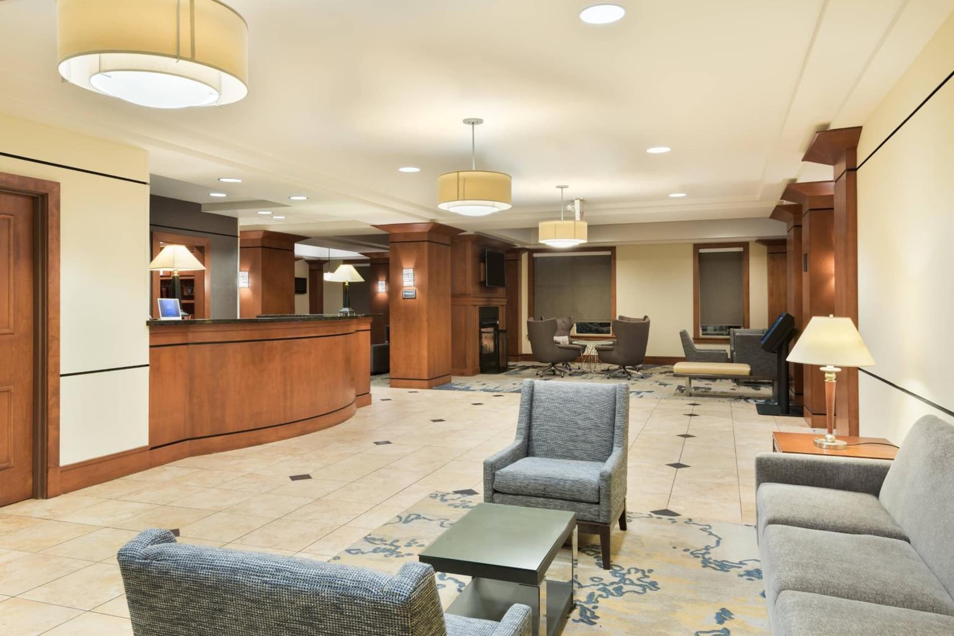 Residence Inn by Marriott St. Louis Downtown interior in Saint Louis, MO — gallery photo 2