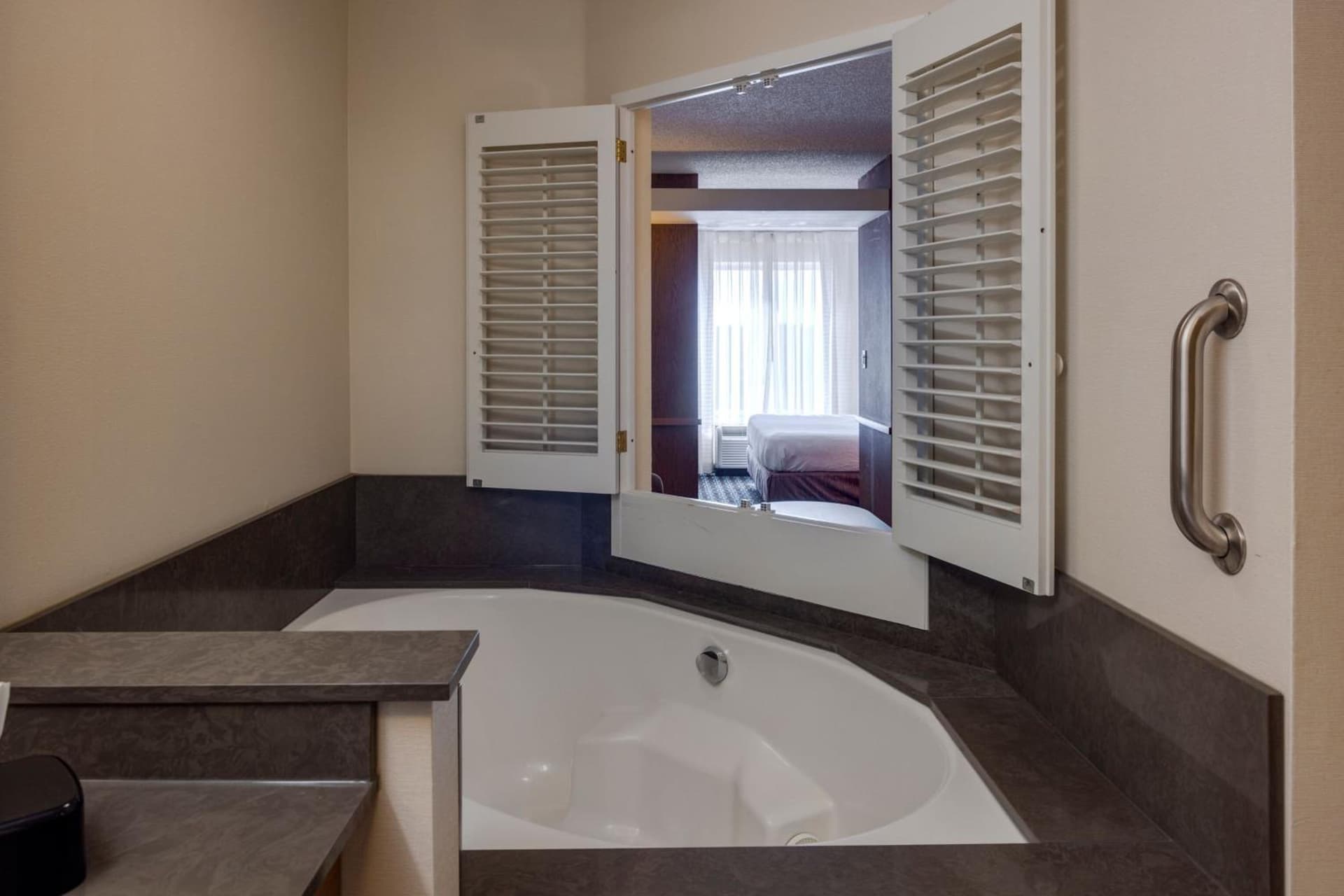Fairfield Inn & Suites by Marriott Edmond gallery photo in Edmond, OK — image 11