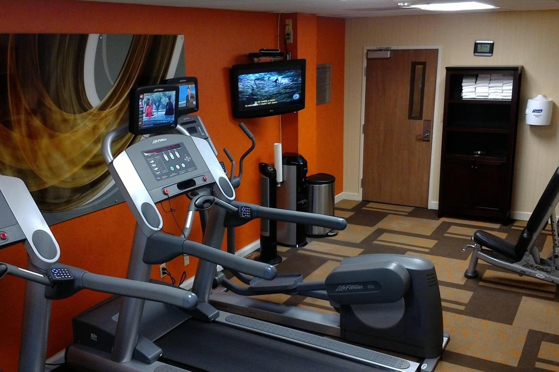 Courtyard by Marriott Riverside UCR/Moreno Valley Area interior in Riverside, CA — gallery photo 2