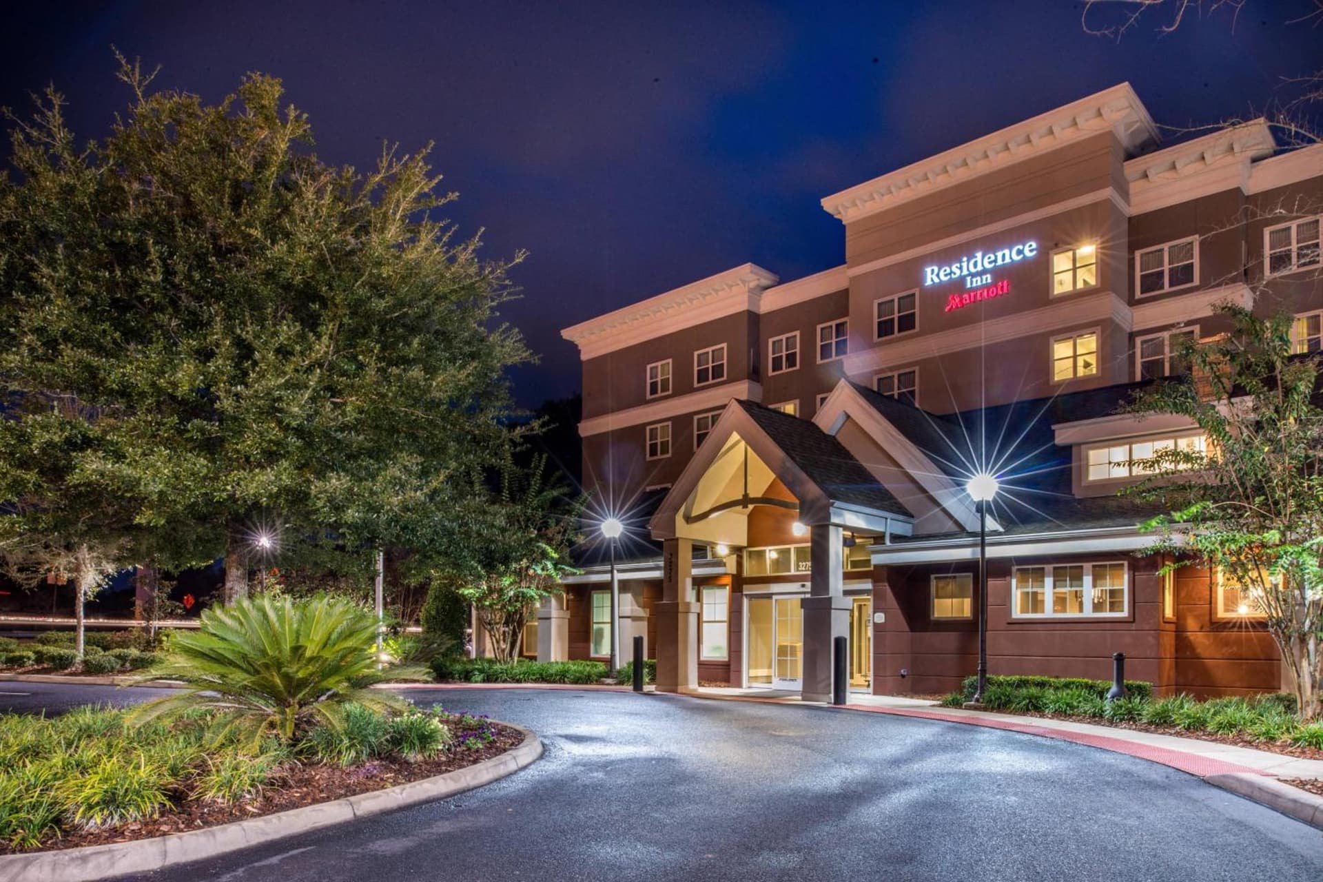 Residence Inn Gainesville I-75 interior in Gainesville, FL — gallery photo 2